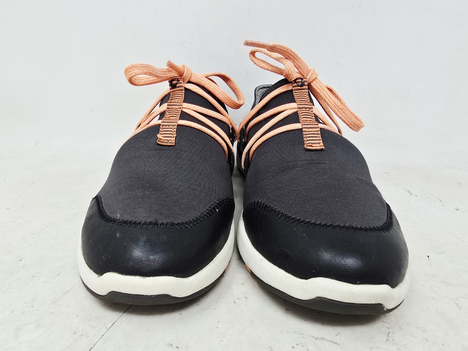 Olukai Womens Miki Li Gray Black Orange Casual Low Top Shoes Sz 7
