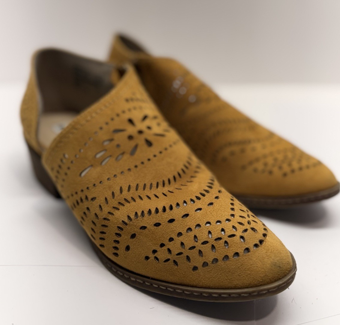 Not Rated NRLB0504-251 Brown Shoes Women’s Size 8.5