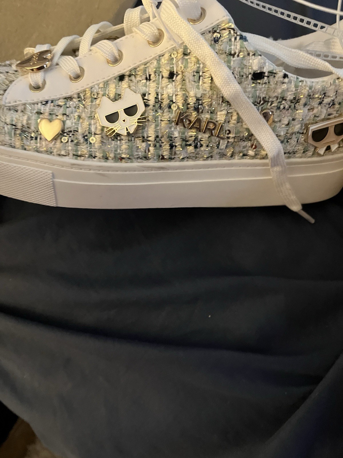 NEW Karl Lagerfeld Paris Pins Lace Up Sneaker SZ 8.5 sequins tweed shoes