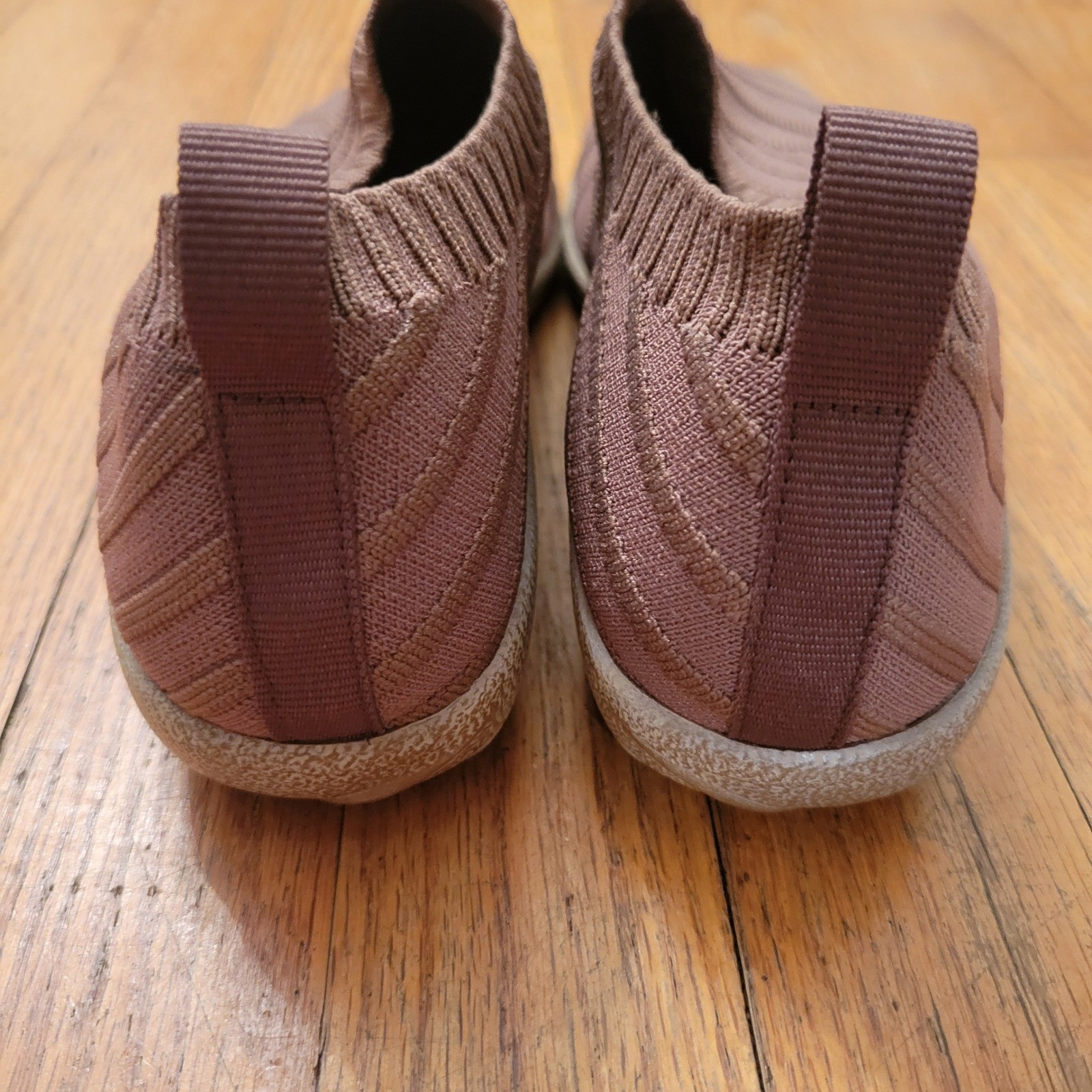 Naot 40 Sneakers Knit Vegan Slip On Textured OKAHU Mauve 9 9.5 Comfort Flat