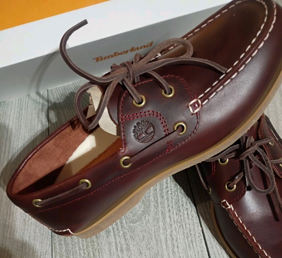 Women’s Timberland Premium Cedar Bay Boat Shoe Burgandy Sz 7.5 New In Box