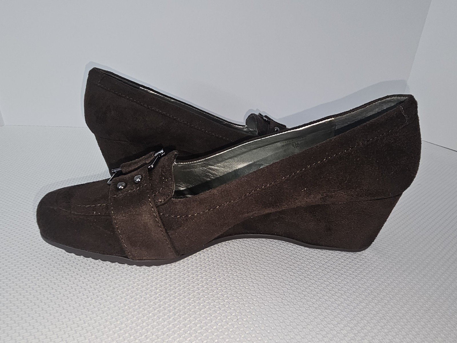 Marc Fisher Women’s Atlas2 -Brown- Wedge Loafers/Heels Sz 9 M – NIB*, NEVER USED