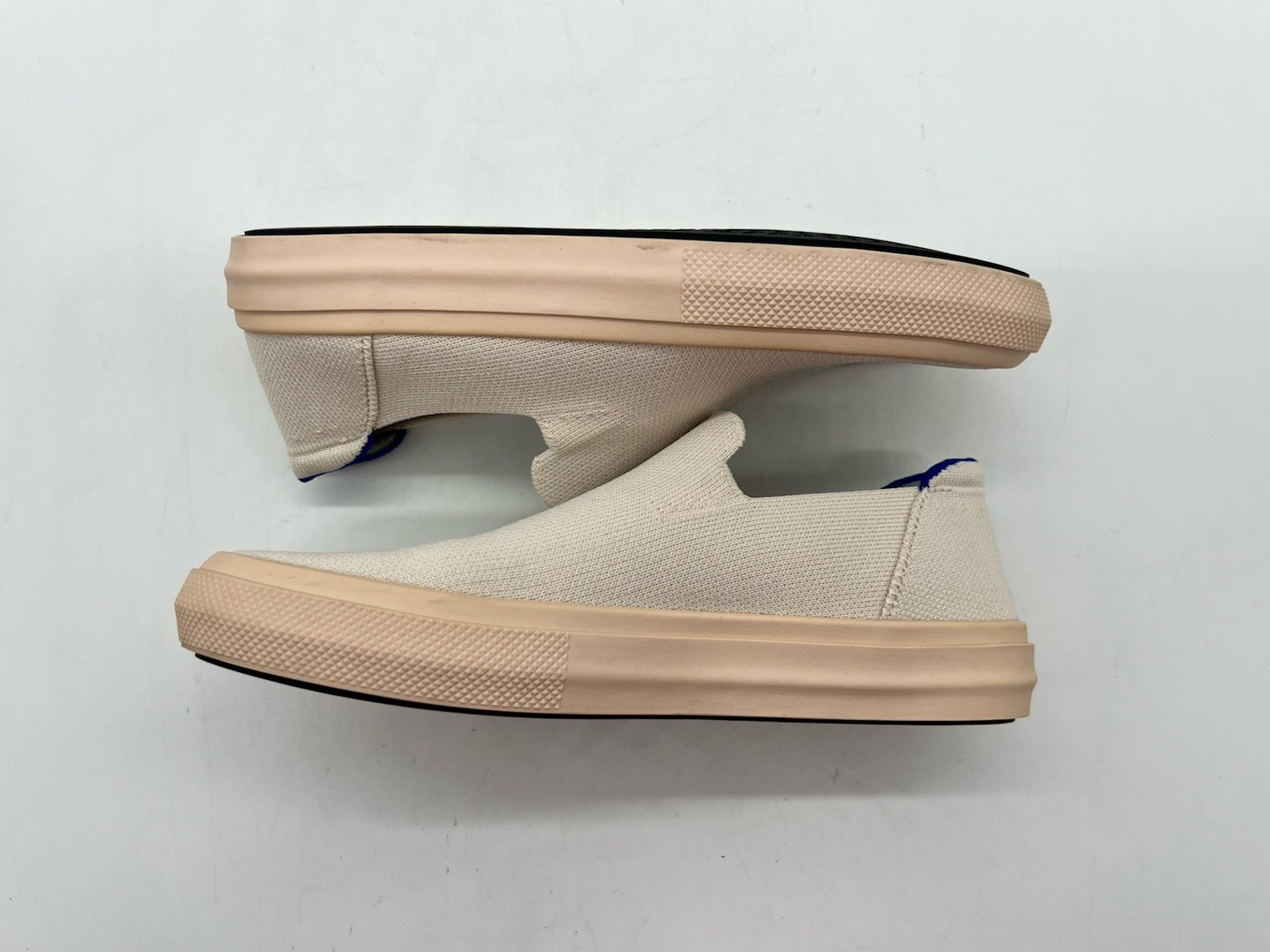 Rothy’s The City Women’s Size 8 Light Pink Textile Slip On Sneakers Shoes.