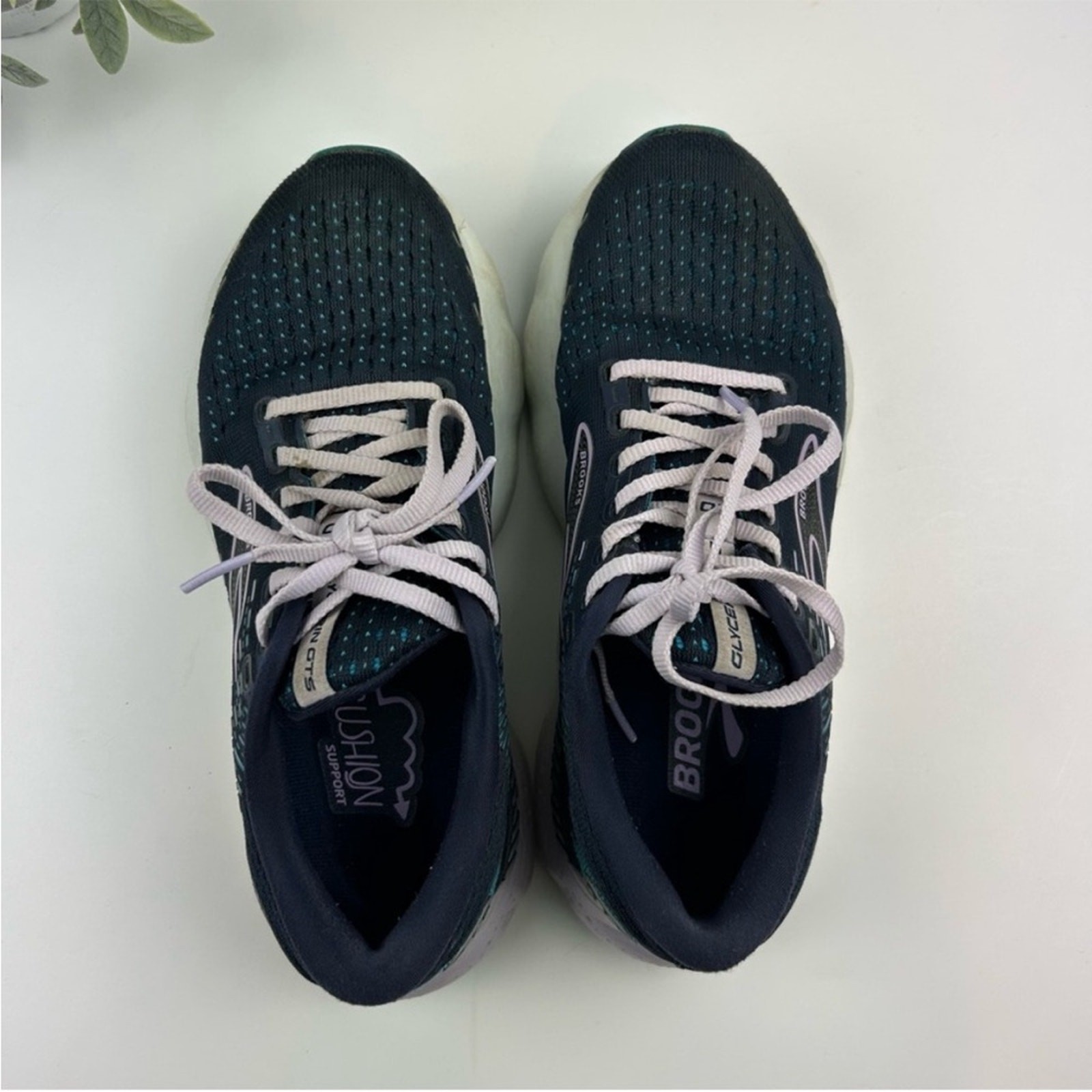 Brooks Glycerin GTS 20 Running Shoe Women’s Size 7 Wide Navy/Blue/Light Purple