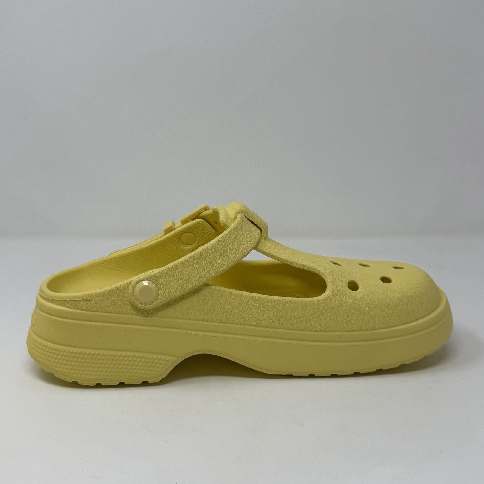 Crocs Mary Jane Platform Clogs Yellow Buckle Strap Women’s 9 M7 Croslite DISPLAY