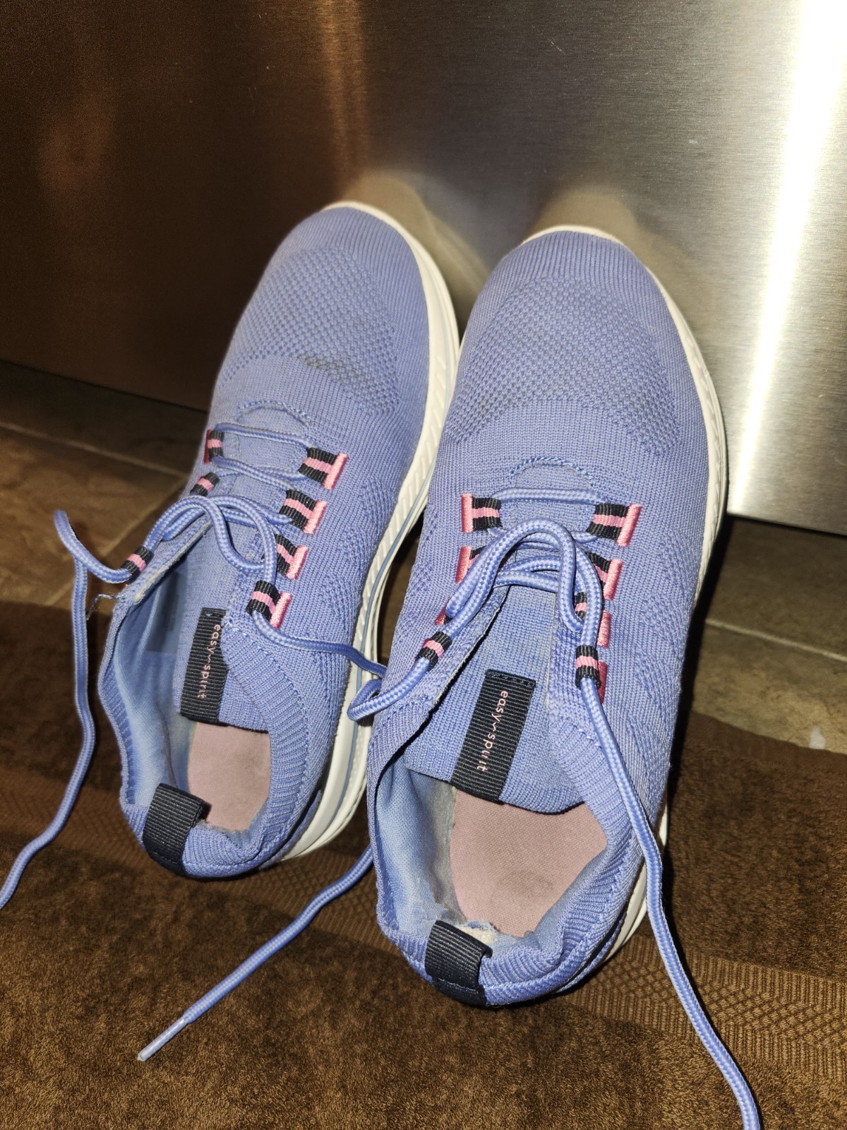 Easy Spirit Women’ NWOT Sneakers. Size 6.5. Casual Blue & Pink. FREE SHIPPING!⚡⚡