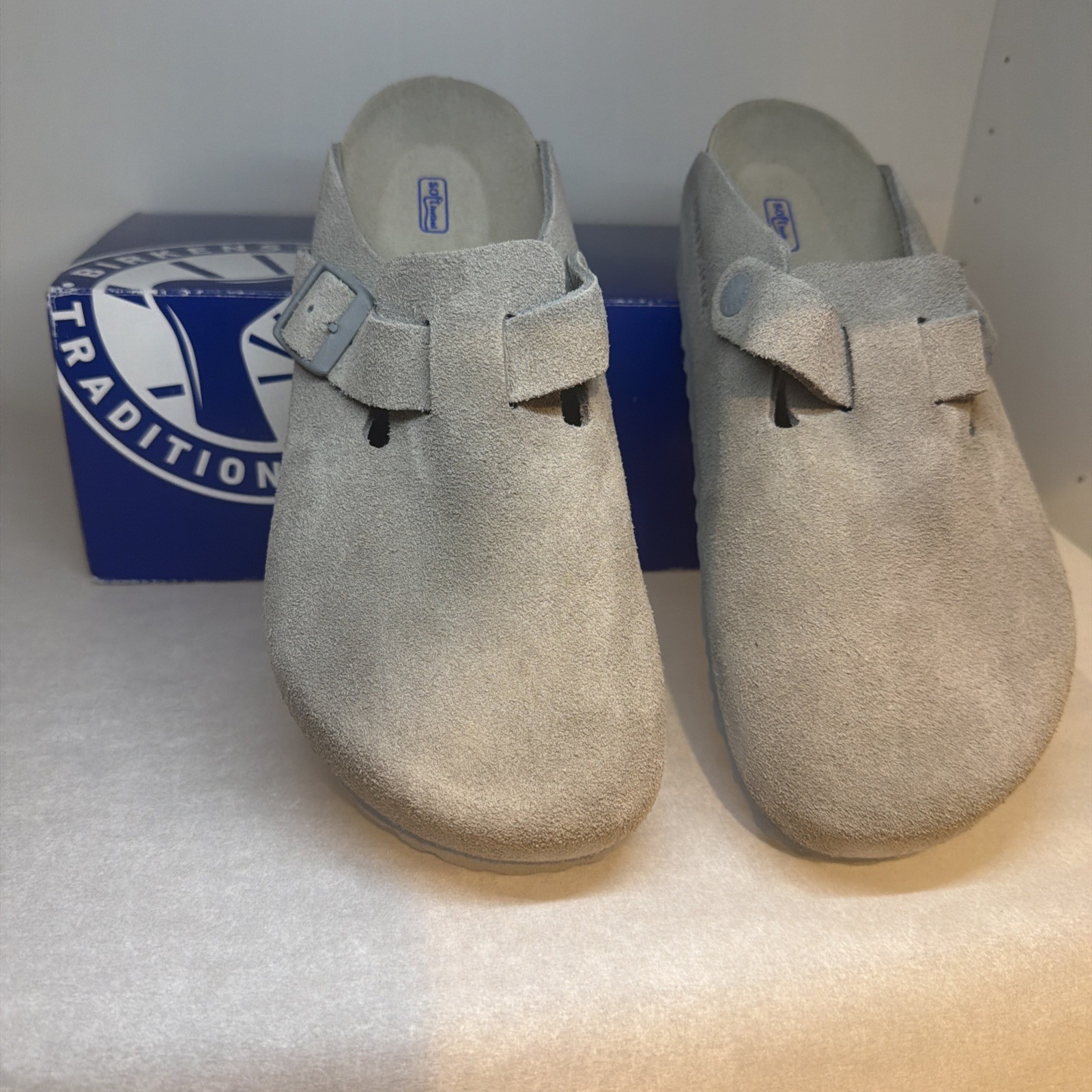 NEW Birkenstock Boston Soft Footbed Taupe Suede Clogs Size 37 Narrow Fit