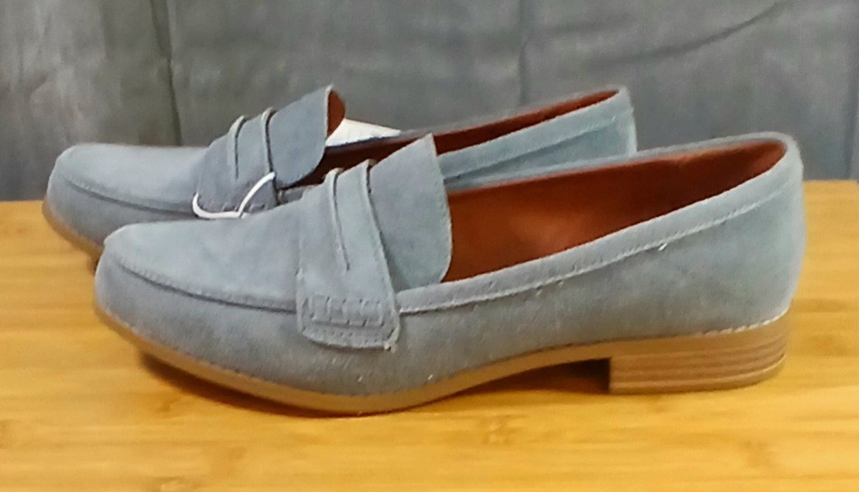 Universal Thread Blue Loafers Slip On Casual Leather Upper Shoes SZ 9 12 Womens