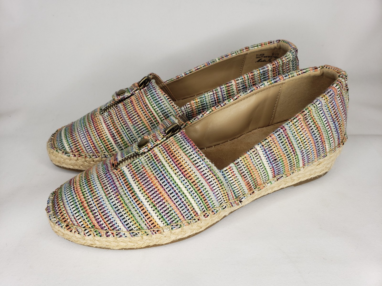 Size 6, & 11 – Women’s Easy Street Zenon Casual Shoes – Multi/Spring Co