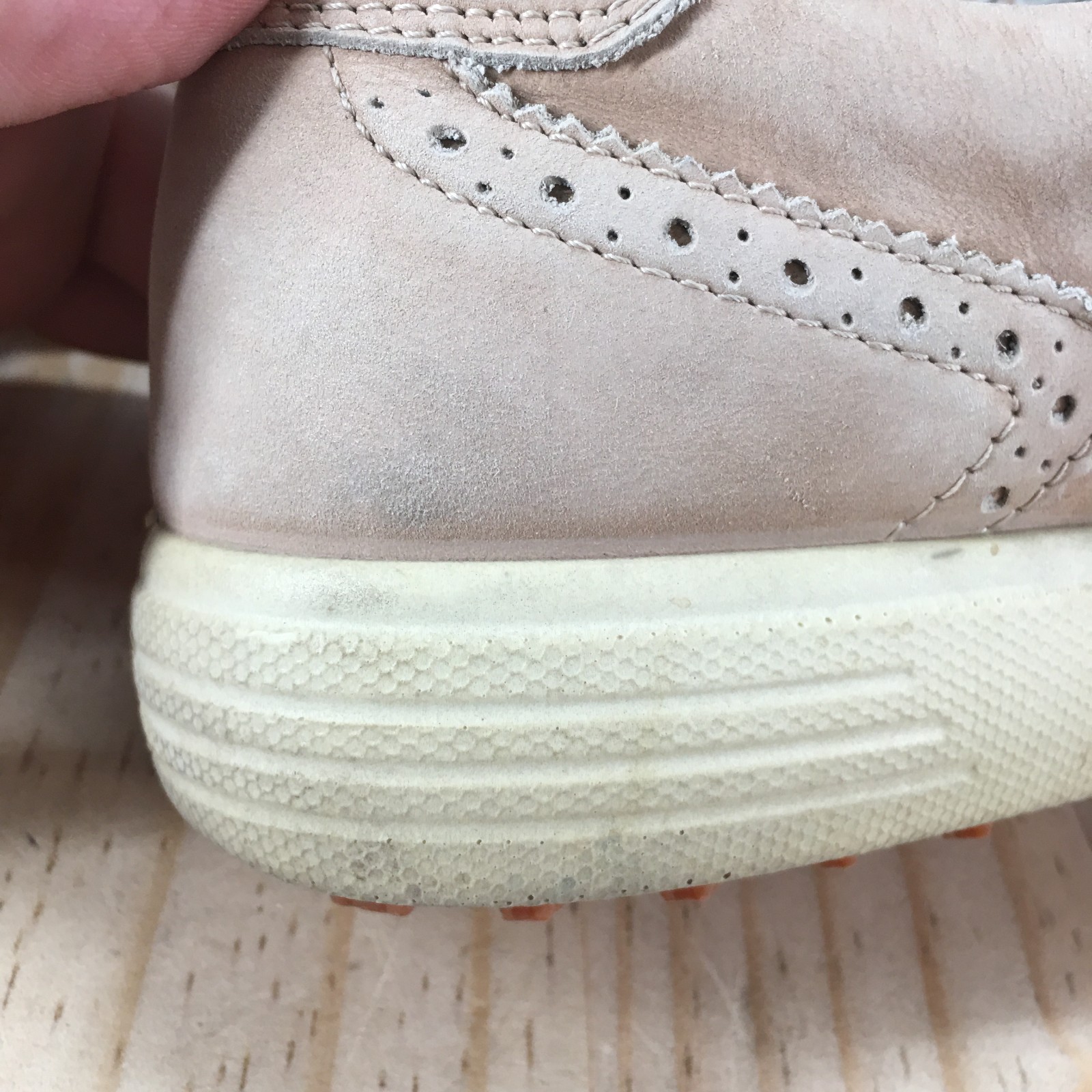 ECCO Shoes Womens 39 Hybrid Golf Sneakers Wingtip Pink Leather Round Toe Low Top