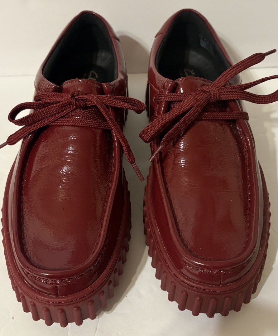 Clark’s Collection Torhill Bee Burgundy Patent Leather 8.5