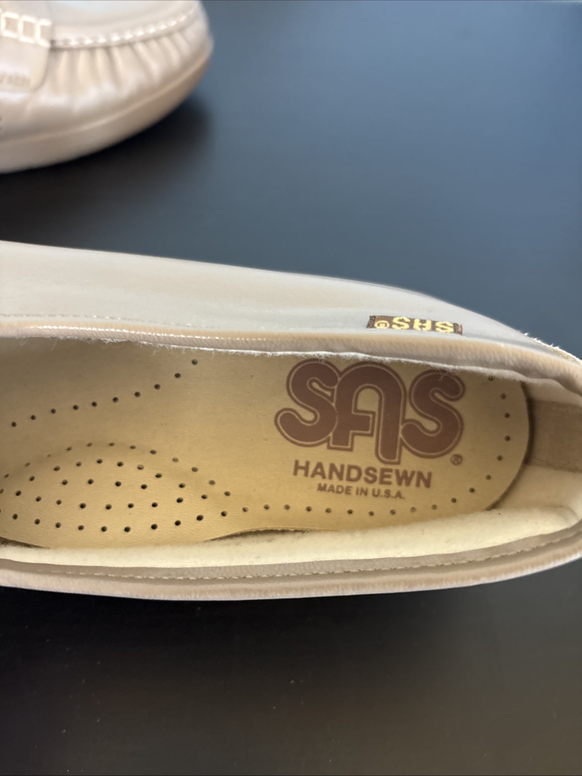 SAS Classic Mocha Hand Sewn Leather Slip On Comfort Penny Loafers Women’s 10