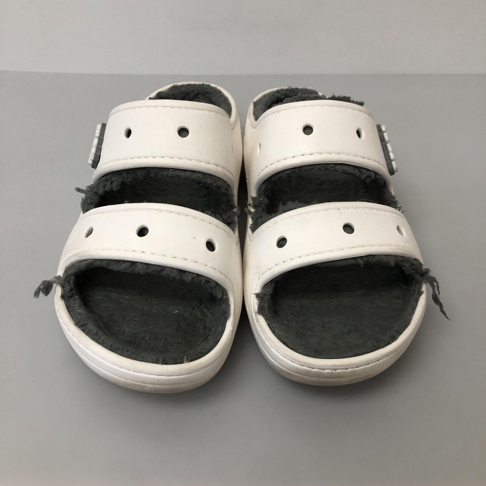 Crocs Sandals Shoes Womens Size 10 White Fuzzy Slide Slippers Comfort Lined