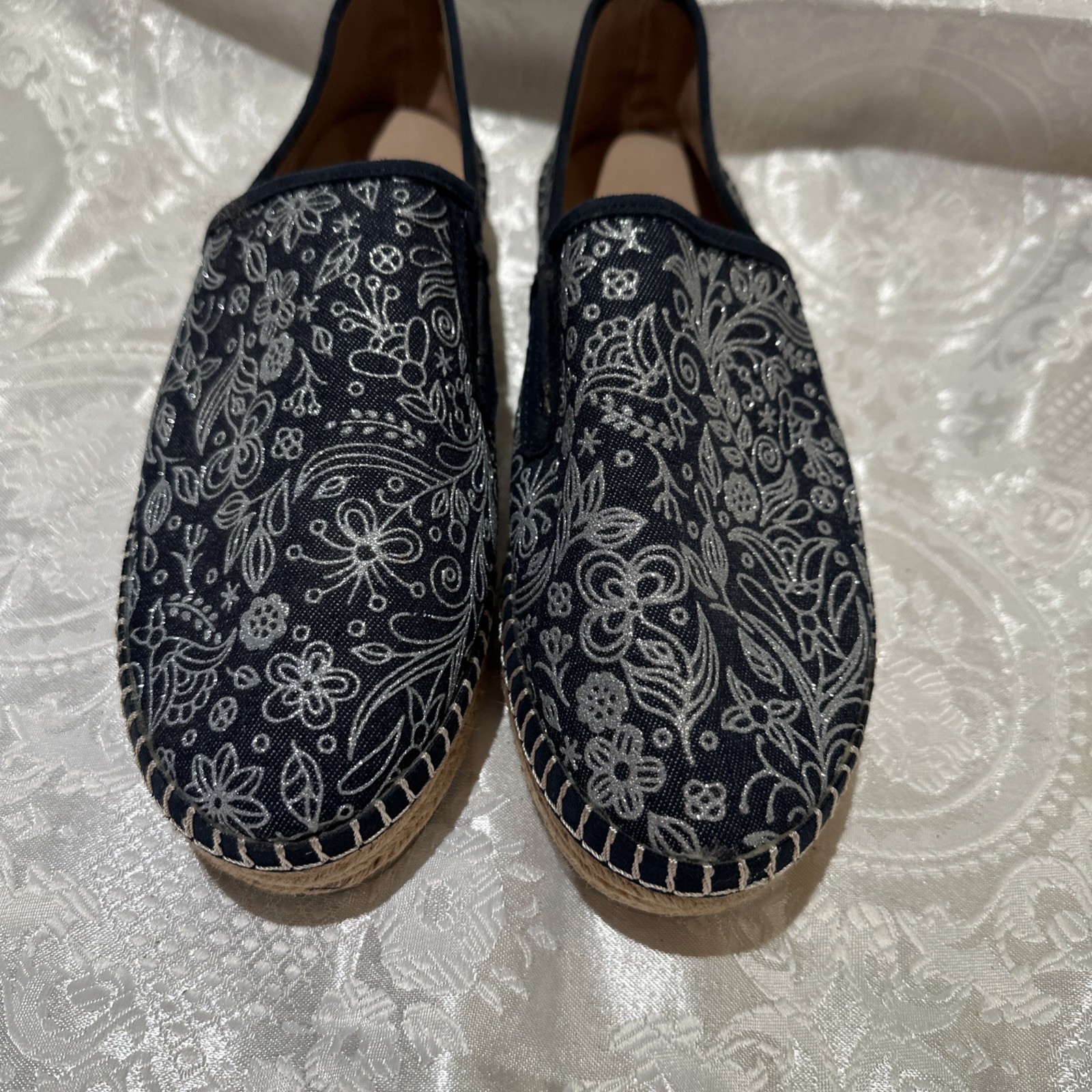 A.M Slip On Sneakers Made In Mexico Size 8