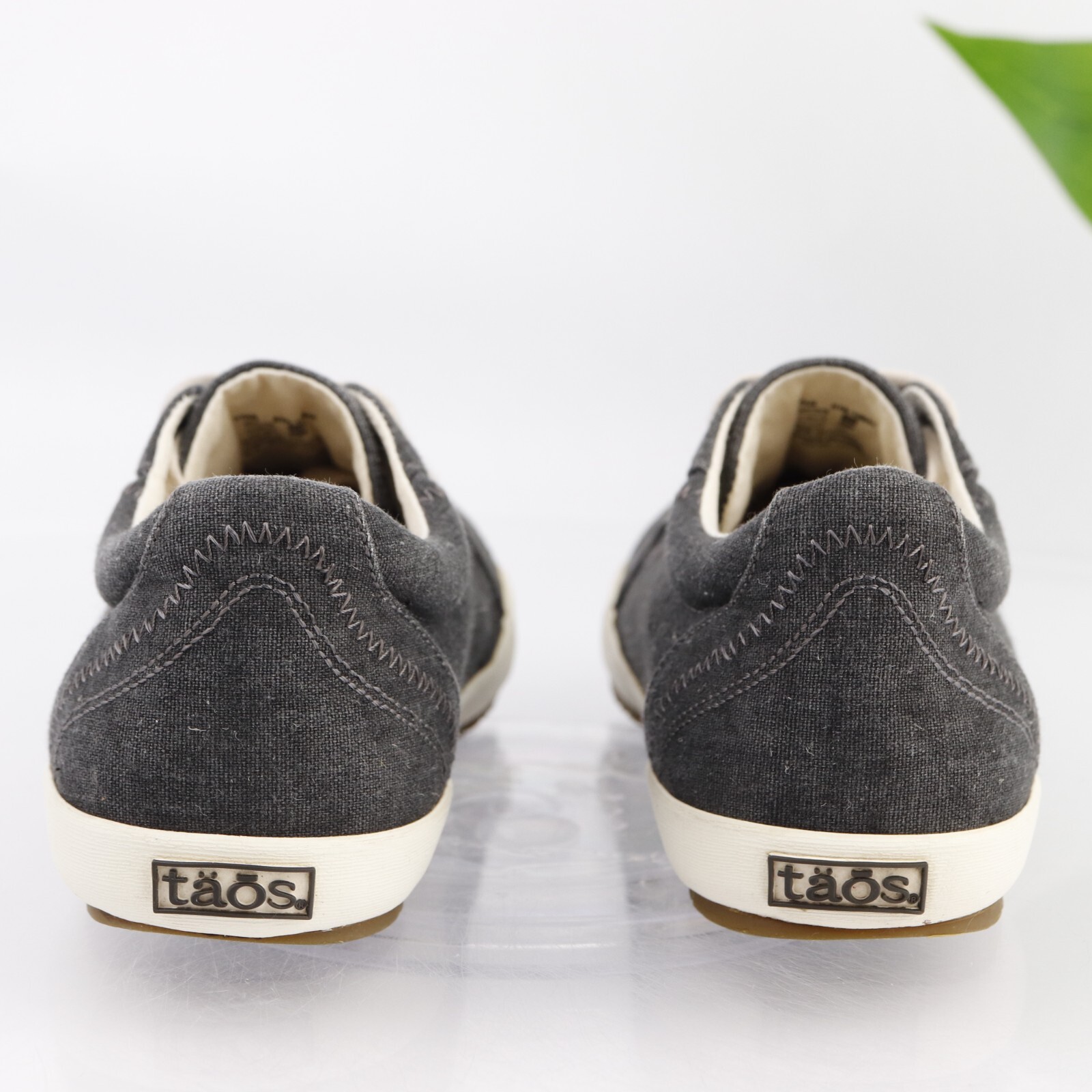 Taos Womens Star Sneaker Size 8 Dark Gray Washed Canvas Lace Up Walking Shoe