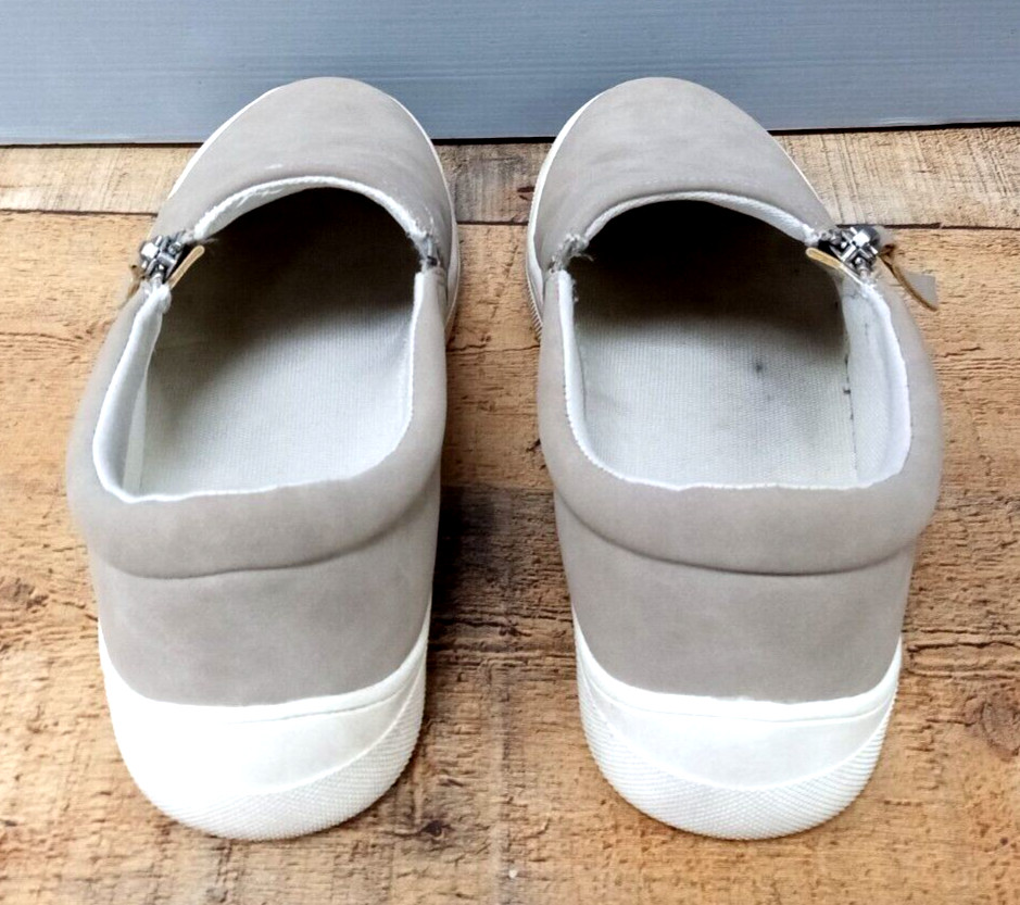 Kensie Ladie’s Soren Faux Suede Women’s Side Zipper Shoe Taupe – Size 8.5 M