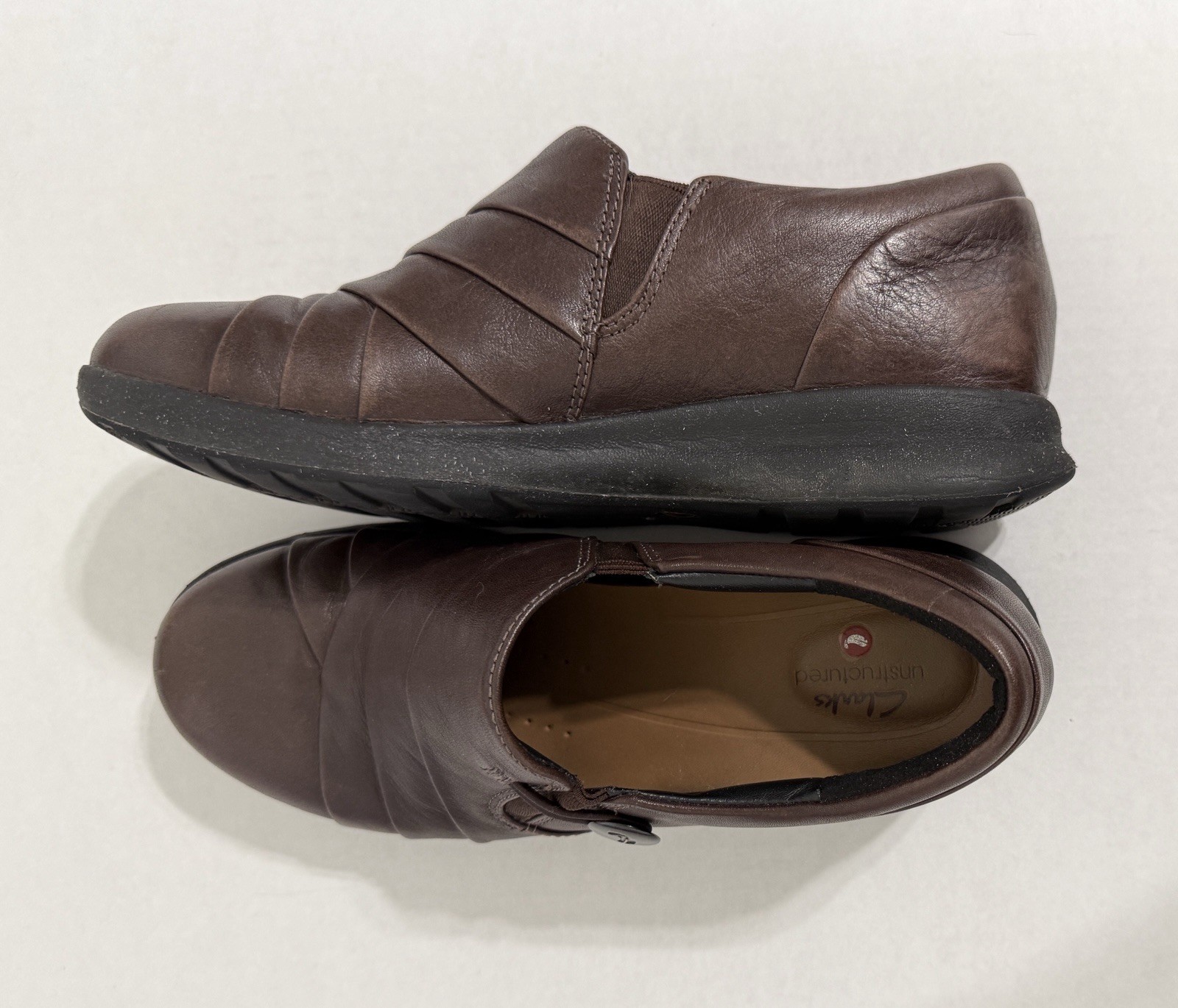 Clarks Unstructured Women’s Brown Leather Slip-on Cushion Soft Shoes, 6M