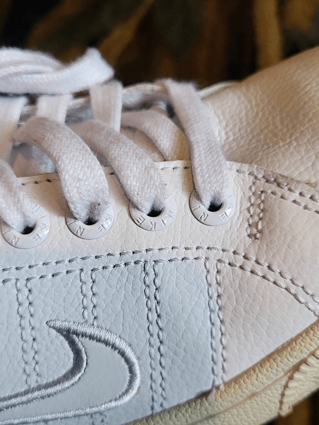 Nike Sneakers Women’s 7 White Court Tradition 2 Leather Tennis Casual Fashion