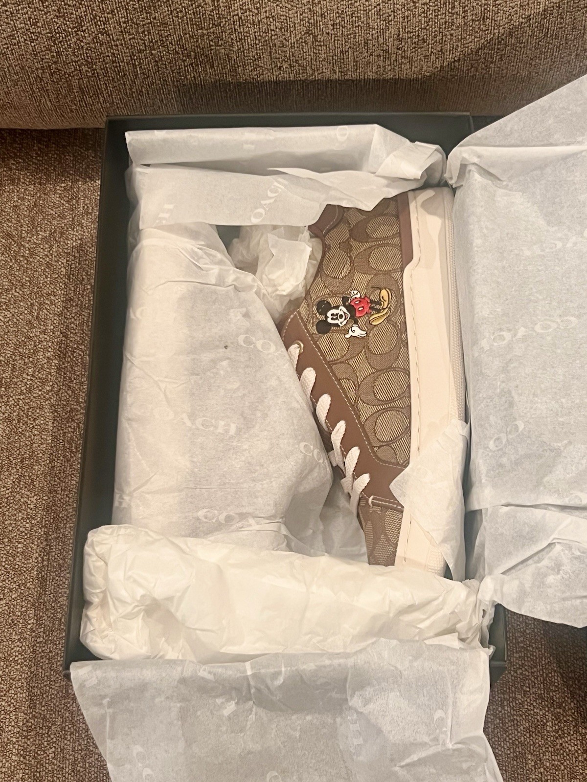 Disney x Coach Low Top Sneaker Mickey Mouse Signature Jacquard Women’s 7.5 CN431