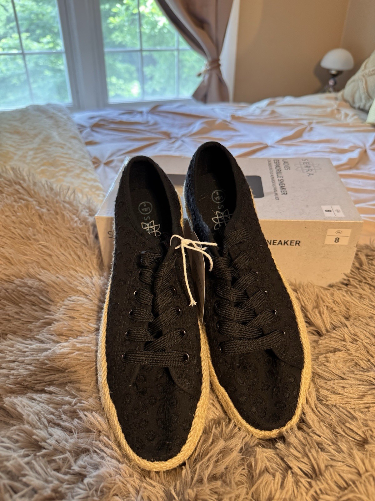Black Eyelet Lace Espadrille Sneaker New In Box Size 8