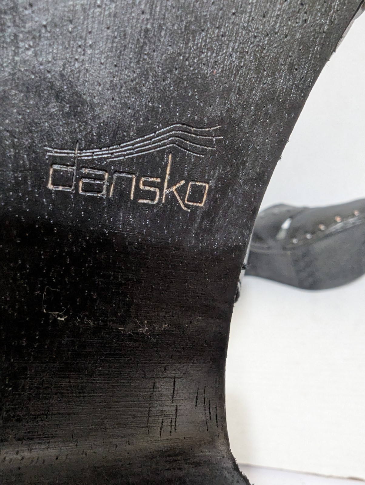 Dansko Women’s Size EU 38 (US 7.5 – 8) Studded Heel Button Black Clogs