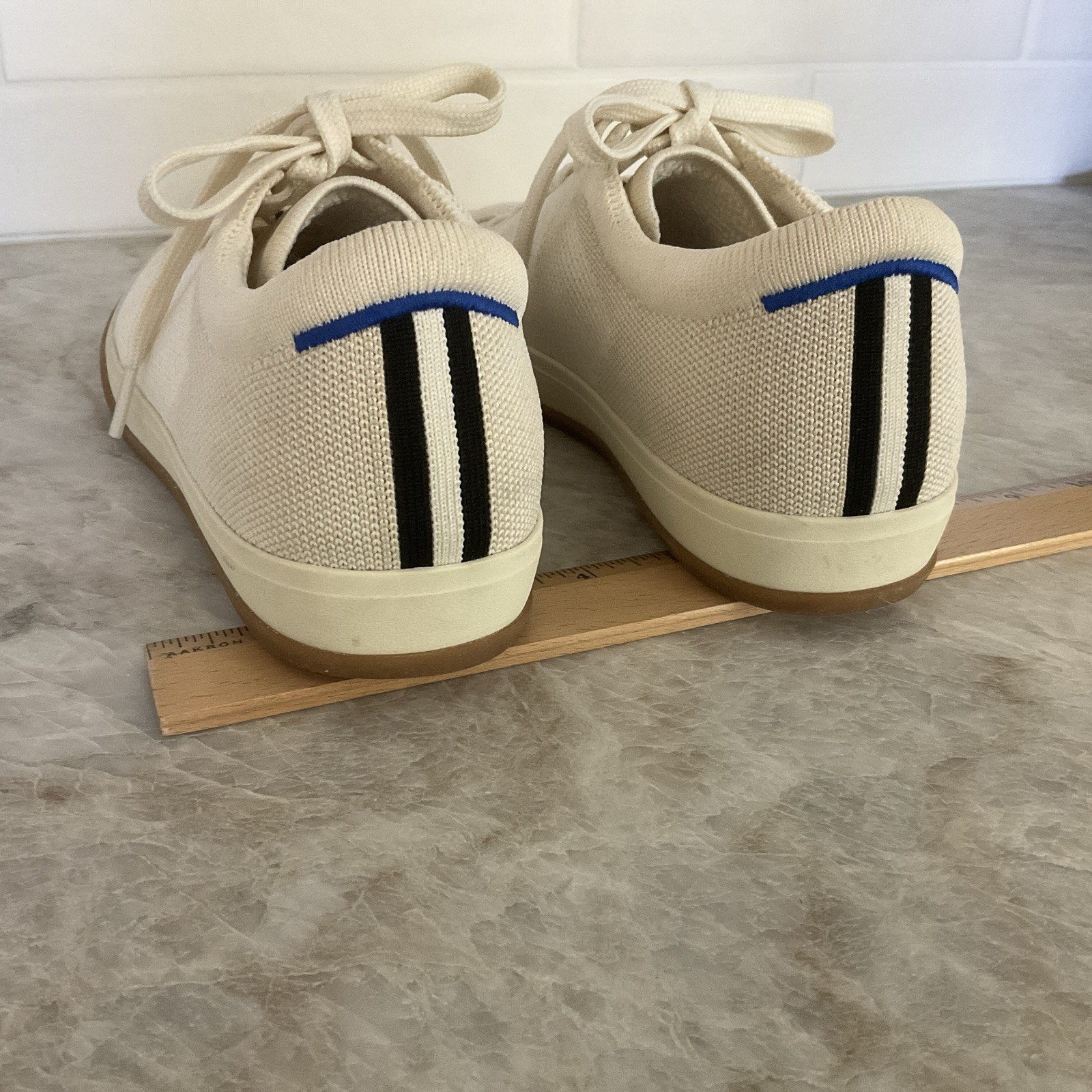 Rothy’s “The Lace Up” Womens Knit Sneaker Size 8 Color: Blonde