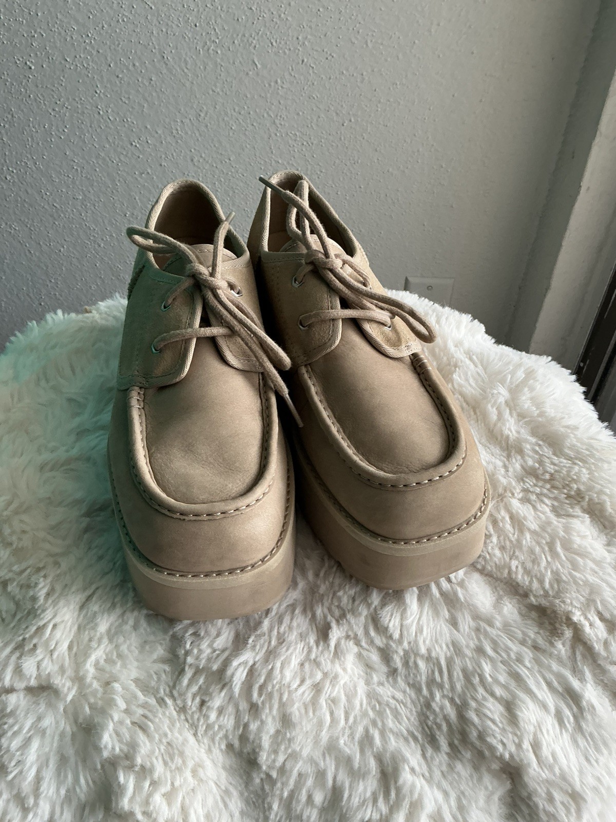 UGG MUSTARD SEED SUEDE CITYFUNC PLATFORM SHOES, WOMEN US 9