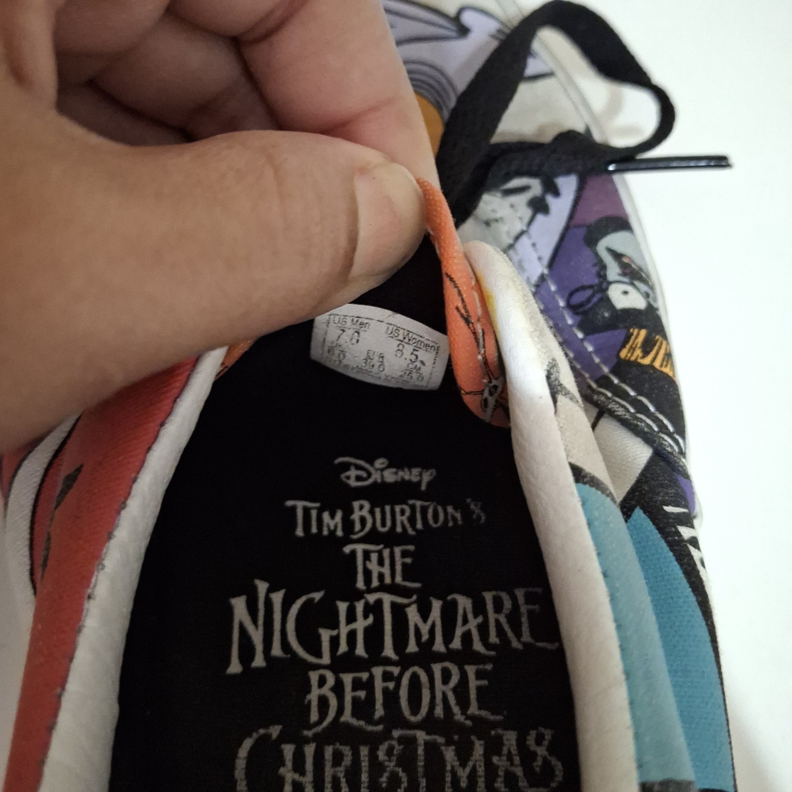 VANS Disney Nightmare Before Christmas Halloweentown Sneaker Shoes Womens 8.5