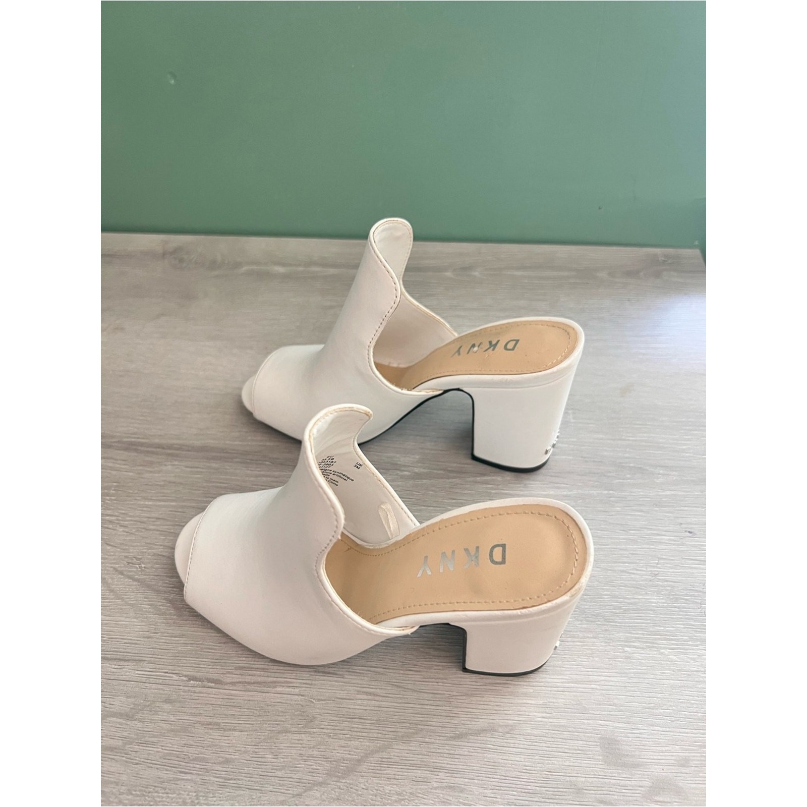DKNY White Open Toe Block Heel Mule Sandals Size 5.5