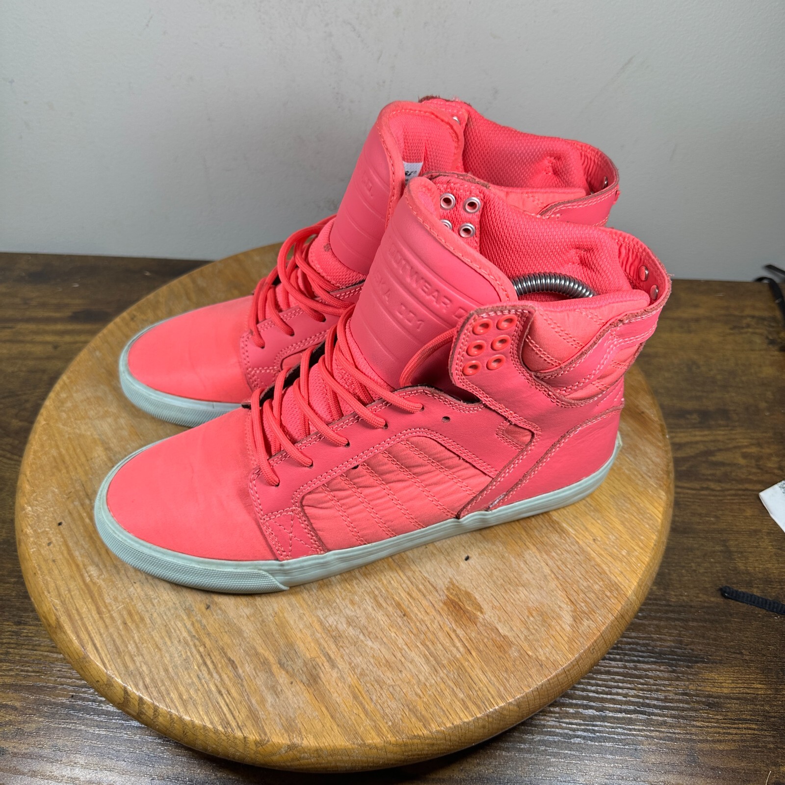 Supra Skytop Pink White High Top Shoes Sneakers Women’s Size 9