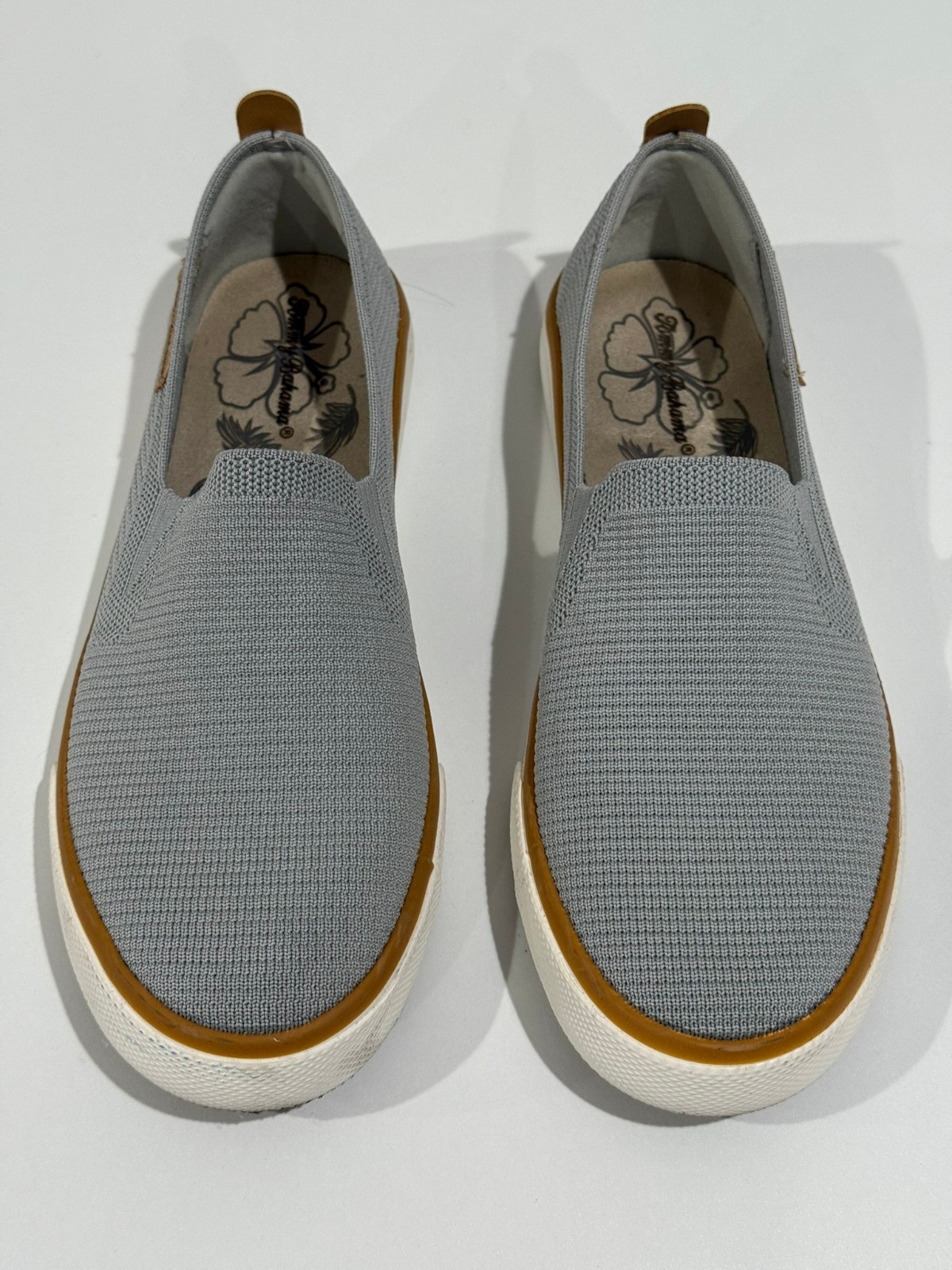 Tommy Bahamas Women’s Canvas Slip On Sneakers Gray/Brown Size 7.5 – Pre-owned