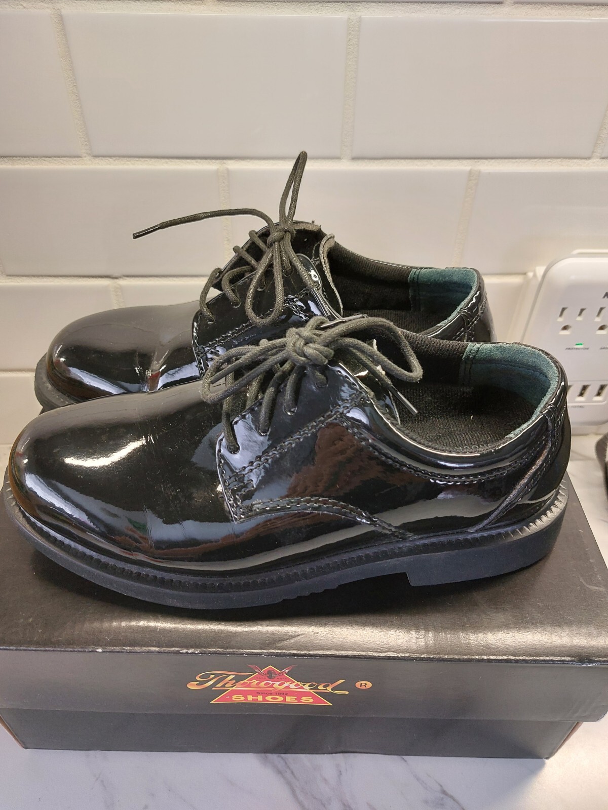 Thorogood Women’s / Men’s Classic Poromeric Academy Oxford Shoes 6.5 M / 4.5 M