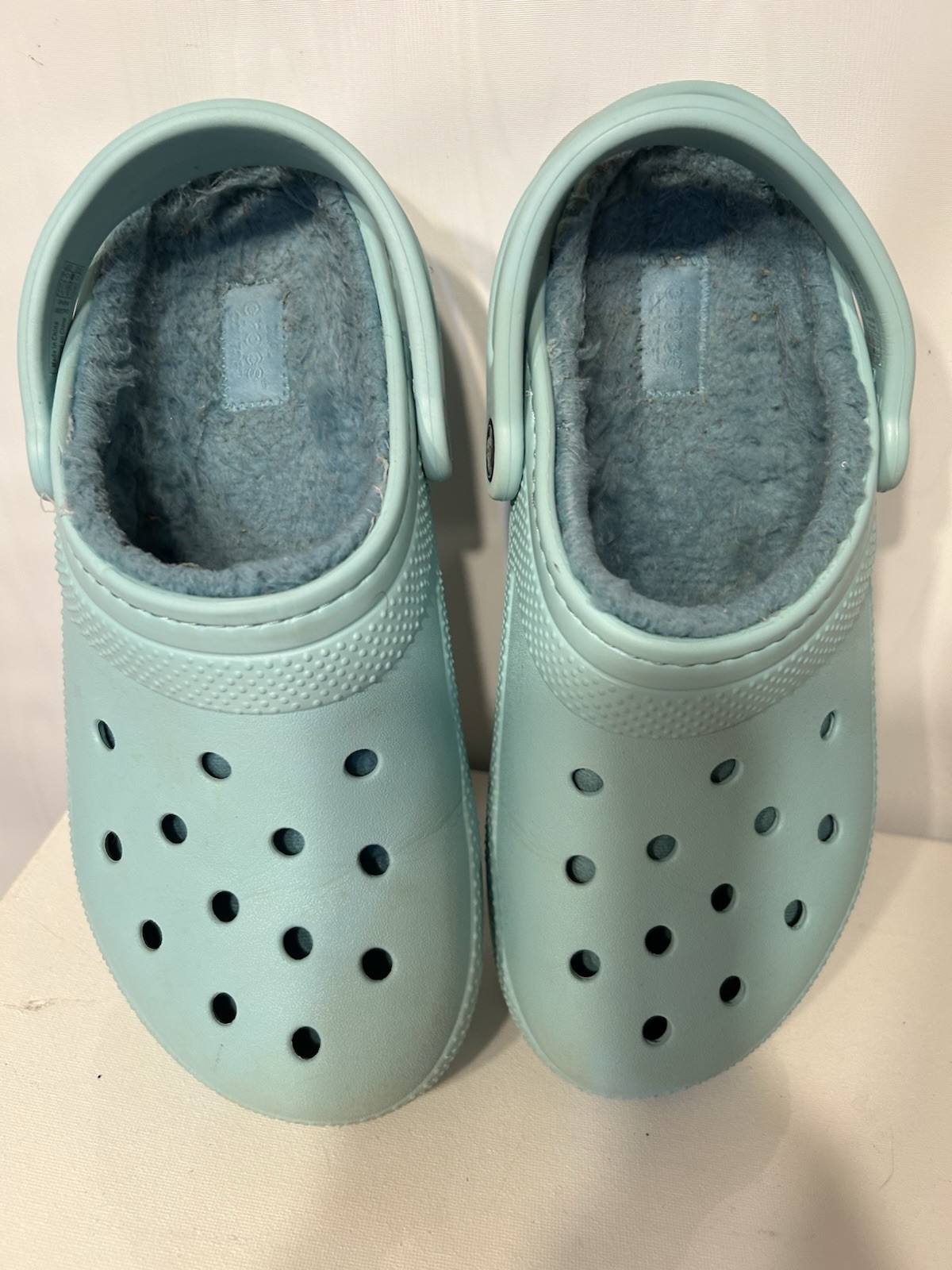 Crocs Shoes Women 8 Light Blue Fleece Lined Clogs Slip On