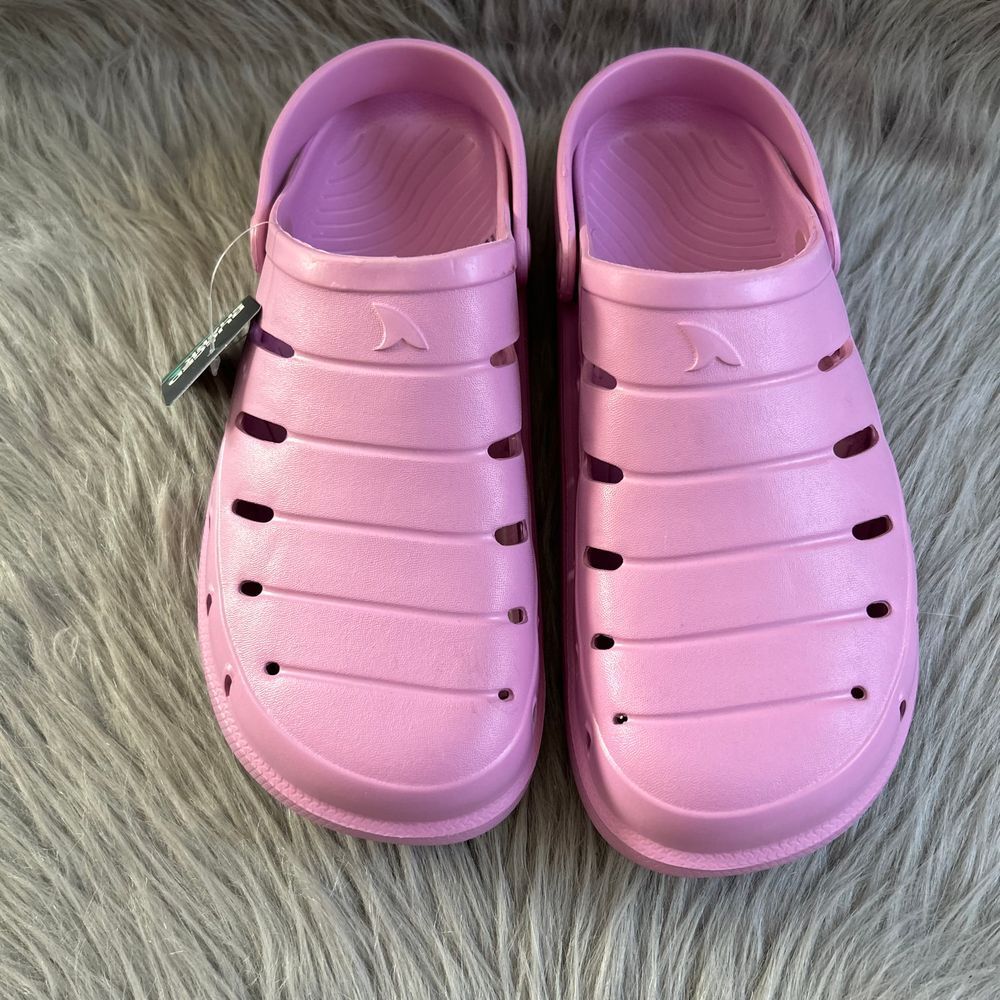 Rugged Shark Clogs Womens Size 11 Pink Slip On Sandals Lightweight Water Shoes