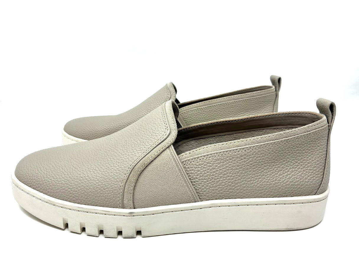 Vionic Cambria Beige Leather Slip-On Shoe Womens Sz 9.5 Wide Comfort Sneakers