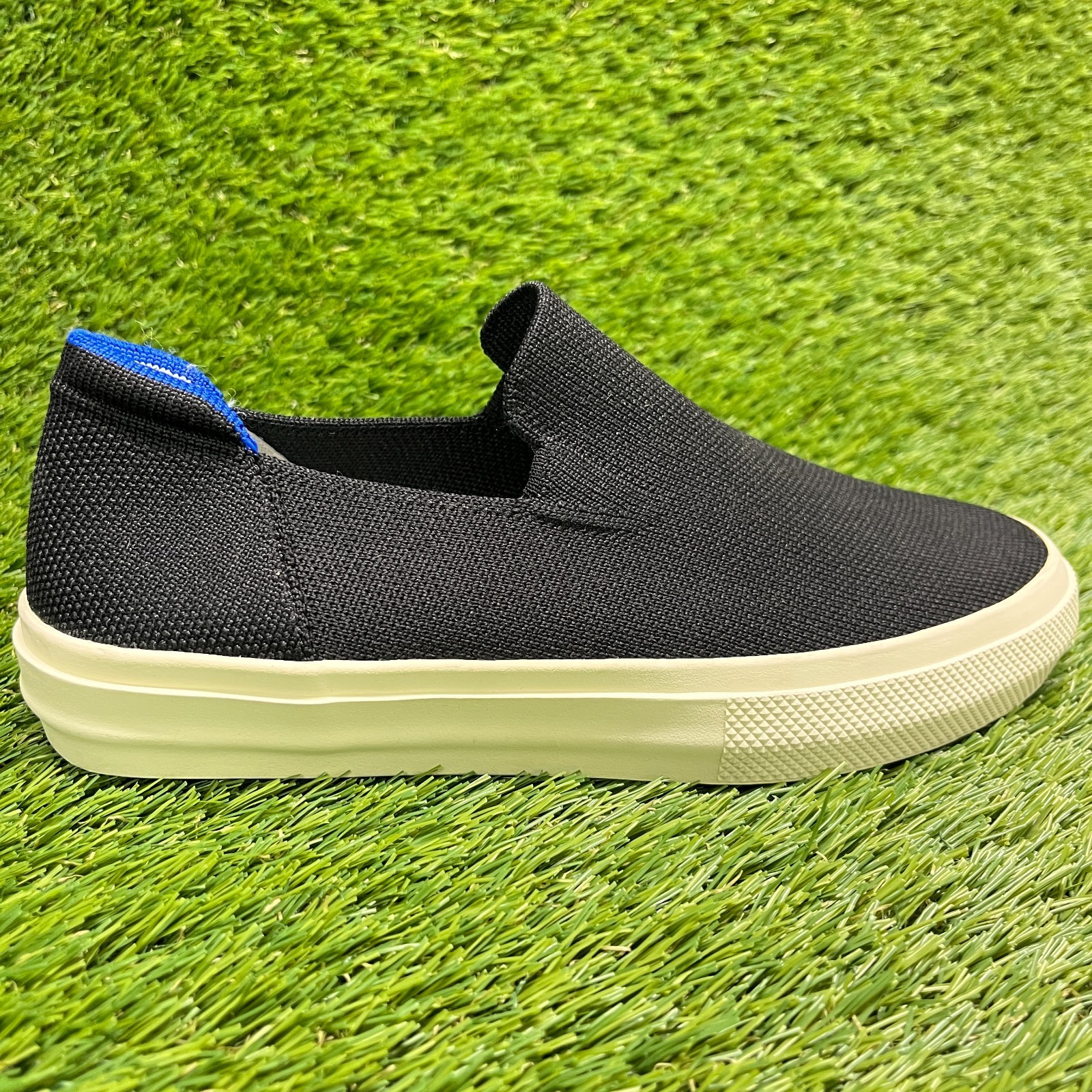 Rothy’s The City Womens Size 7 Black Casual Classic Walking Slip-On Shoes
