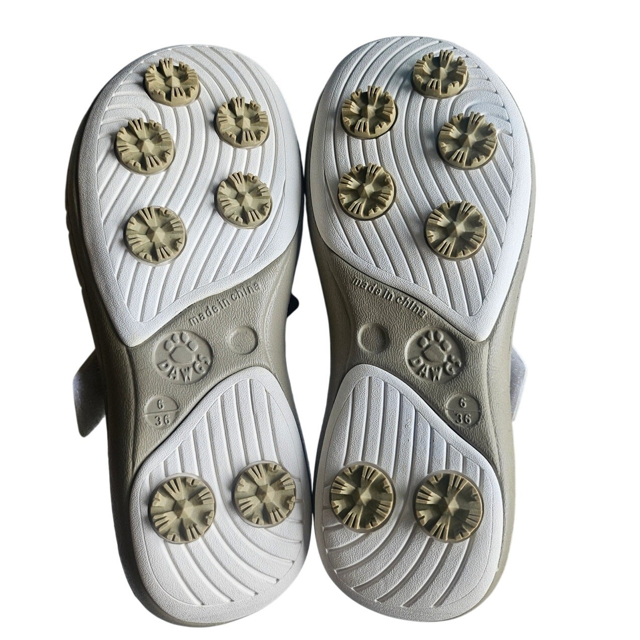 Dawgs Women’s Ultralite Golf Shoes Tan White Size 6 NWT Athleisure Golfcore