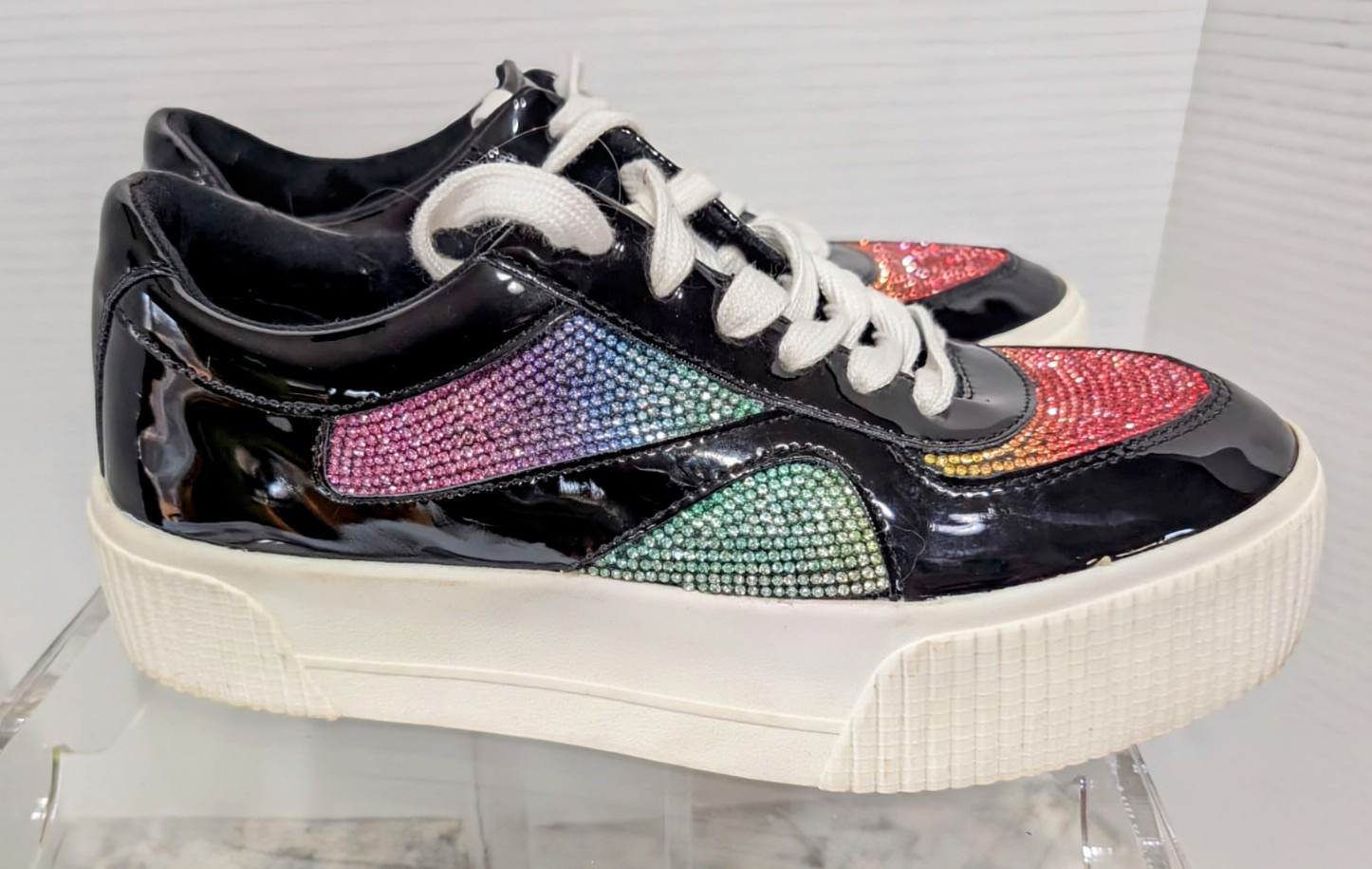 WOMENS PLATAFORM SNEAKERS. MIX No. 6 BRAND. MULTICOLOR STONES. 6.5 M US – 37 EU