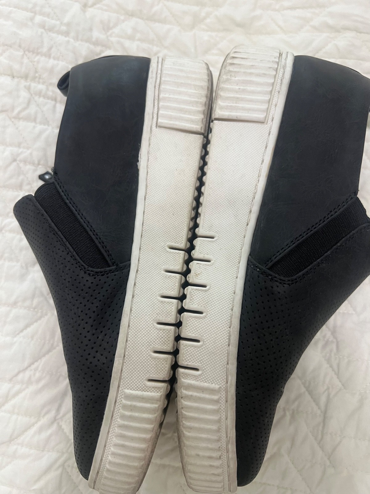Naturalizer SOUL shoes sz 5.5 Black side zip