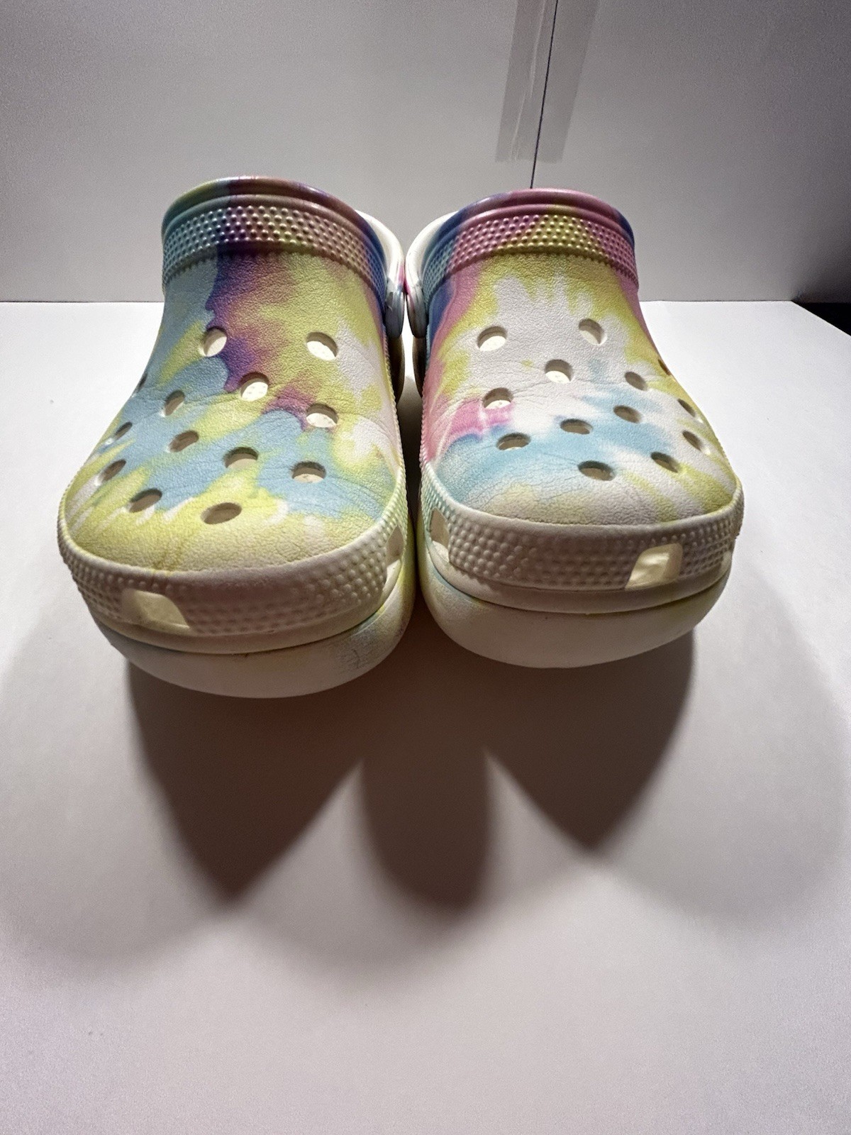 Crocs Classic Clog Pastel Tie Dye Graphic Slip On Comfort Shoes Size W7