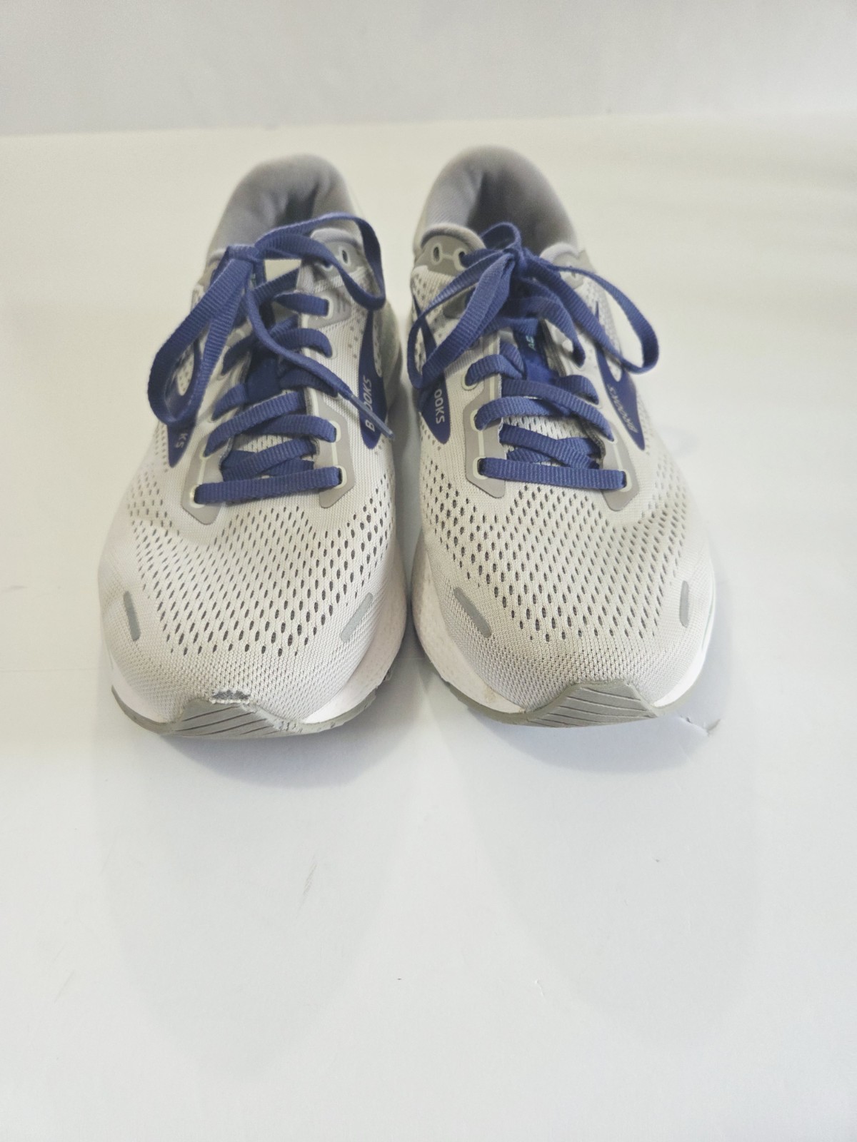 Brooks Shoes Womens Sneakers Gray Mesh Lace Up 1203531D045 Size 9.5