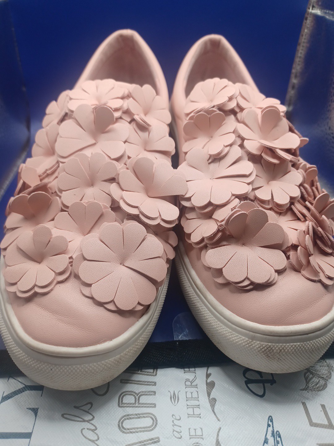 Journee Collection Pink Slip On Sneakers 3D Flowers Floral Women’s Size 8 EU 38