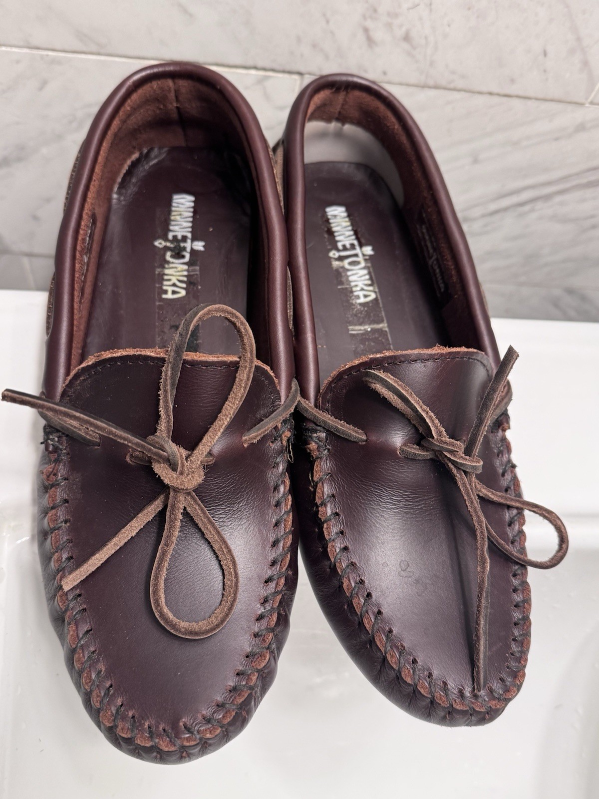 Minnetonka Women’s Driver Loafer Moccasin !burgundy Brown Slip-On USA 8.5