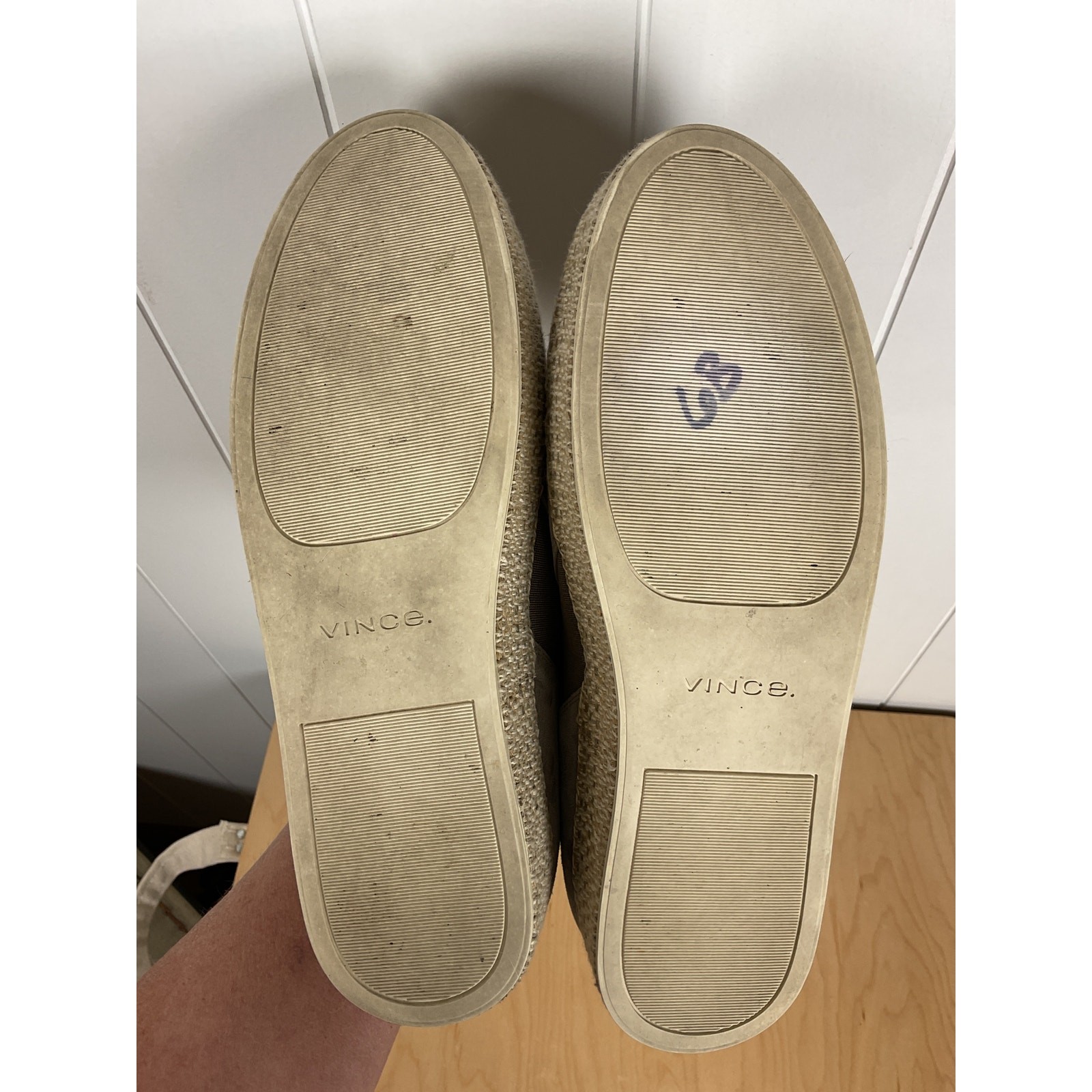 Vince Women’s Wilden Suede Espadrille Dove Gray Slip On Sneaker Platform 9 1/2