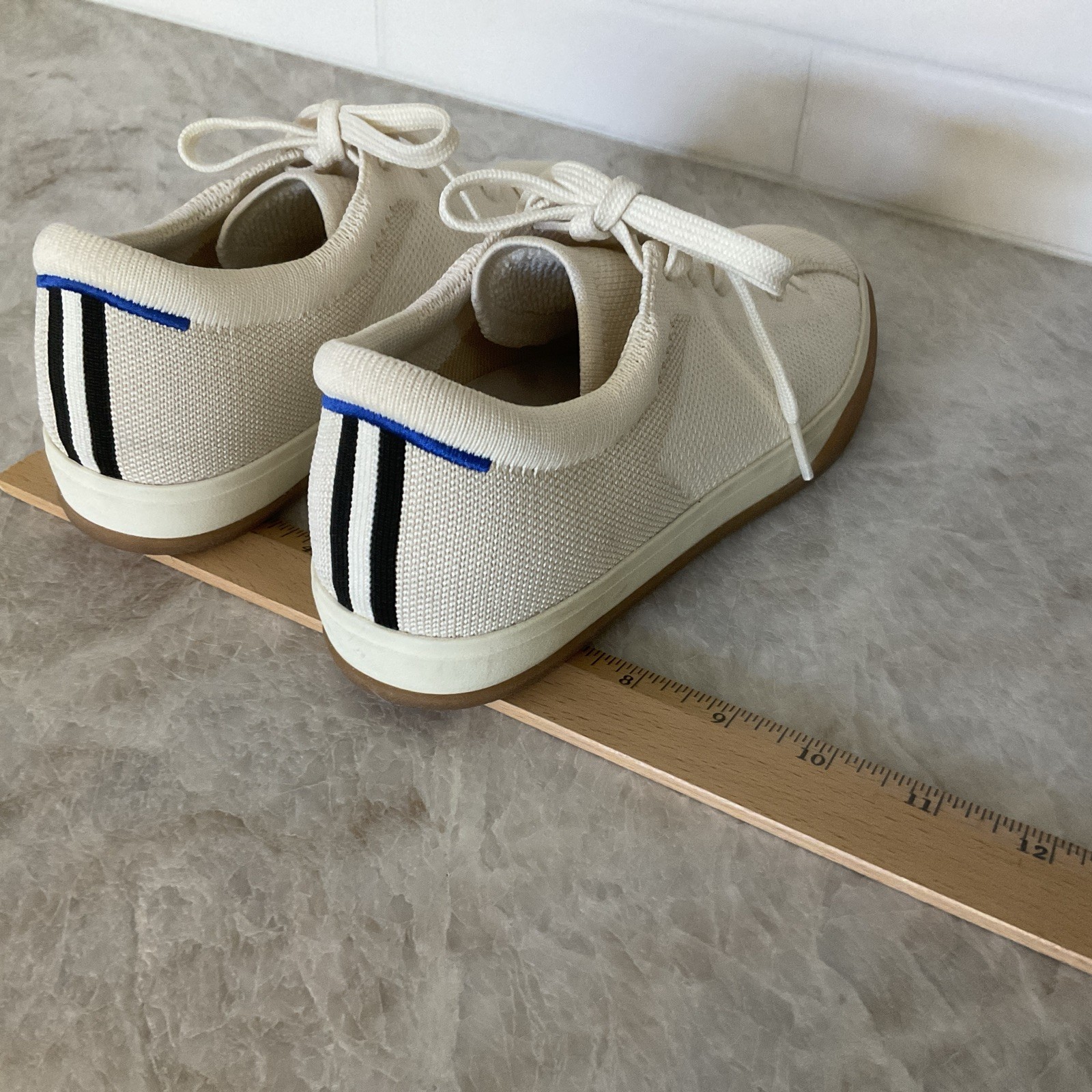 Rothy’s “The Lace Up” Womens Knit Sneaker Size 8 Color: Blonde