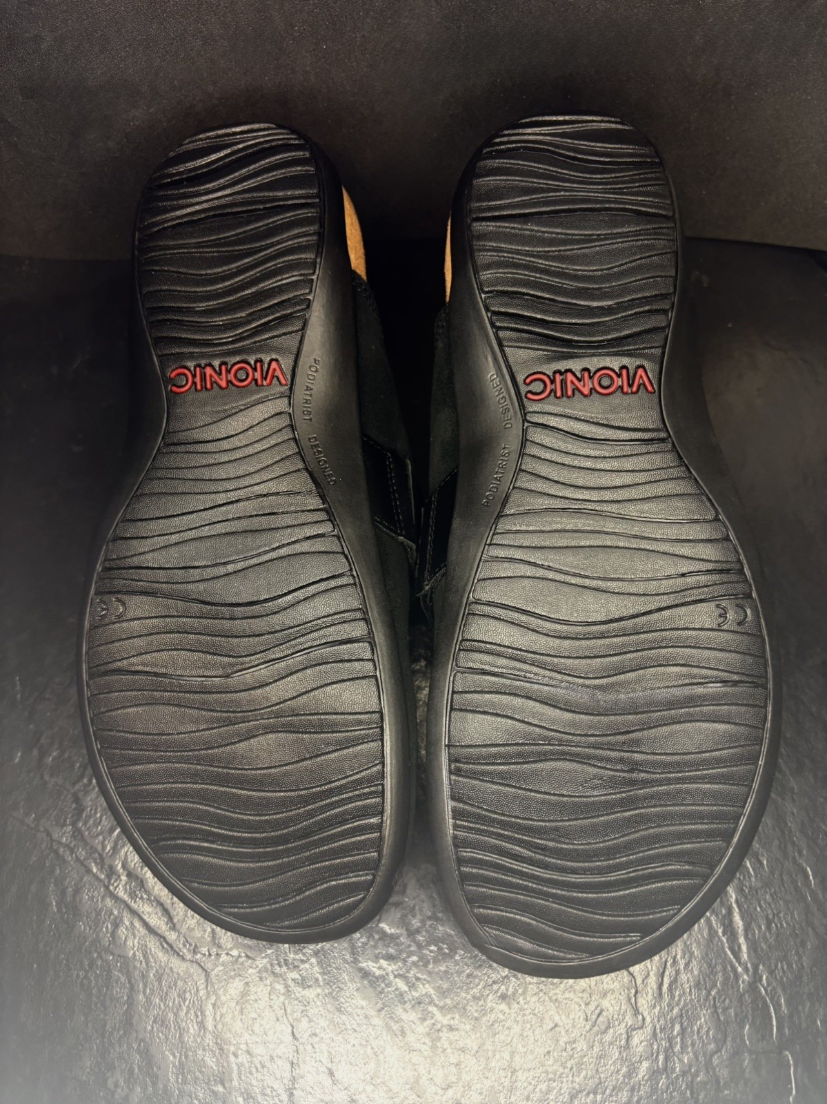 Vionic Women’s Maude Black Suede Slip-On Mule Shoes Size 10 Comfort Slides Shoes