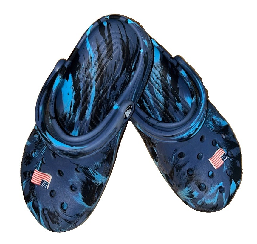 NWOB Blue Camo Crocs with American Flag Pins- Junior SZ J-5; 7.5 L; EU 37-38