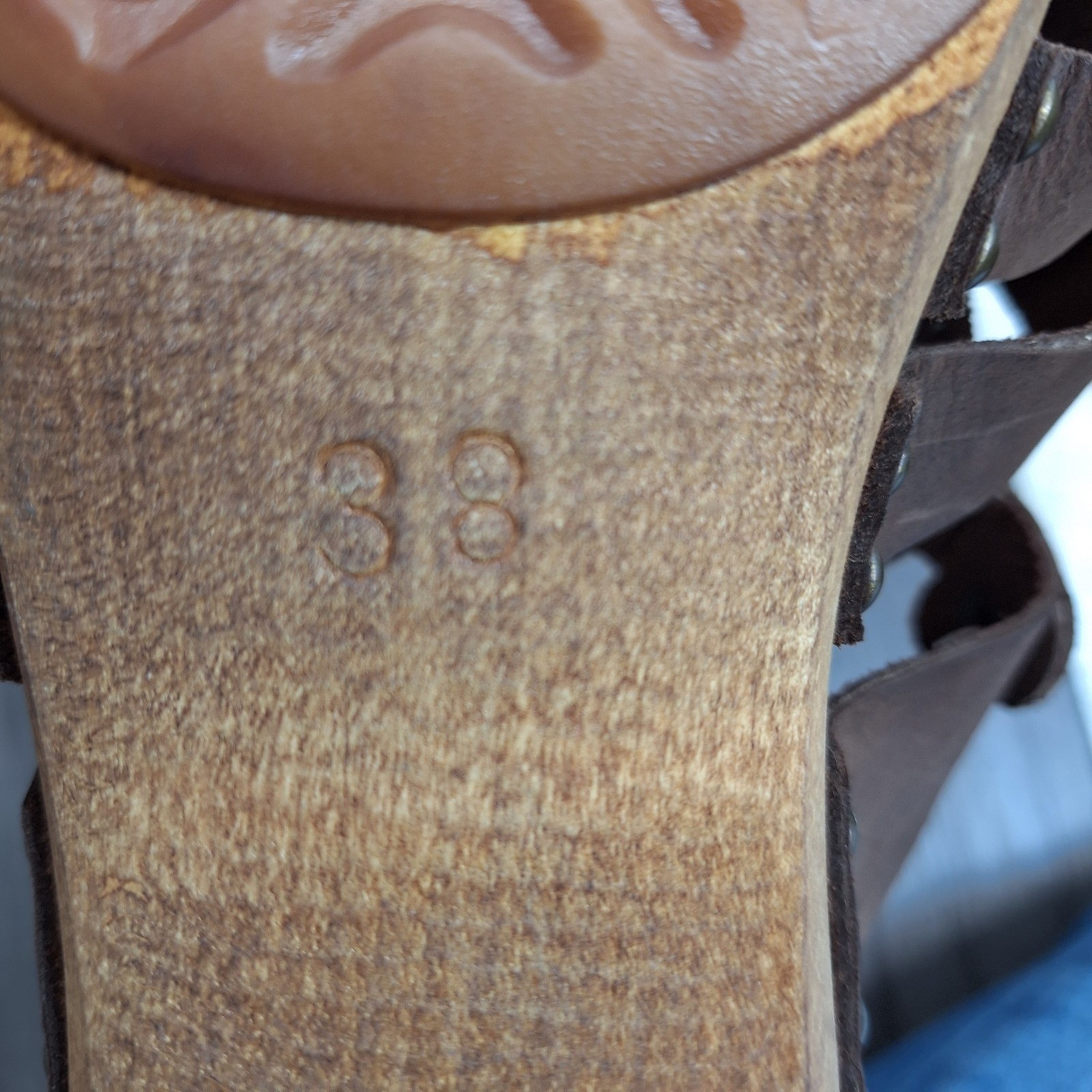 Sanita Brown Leather Wood Platform Clog Sandals Women’s 7.5 Strappy Danish Clogs