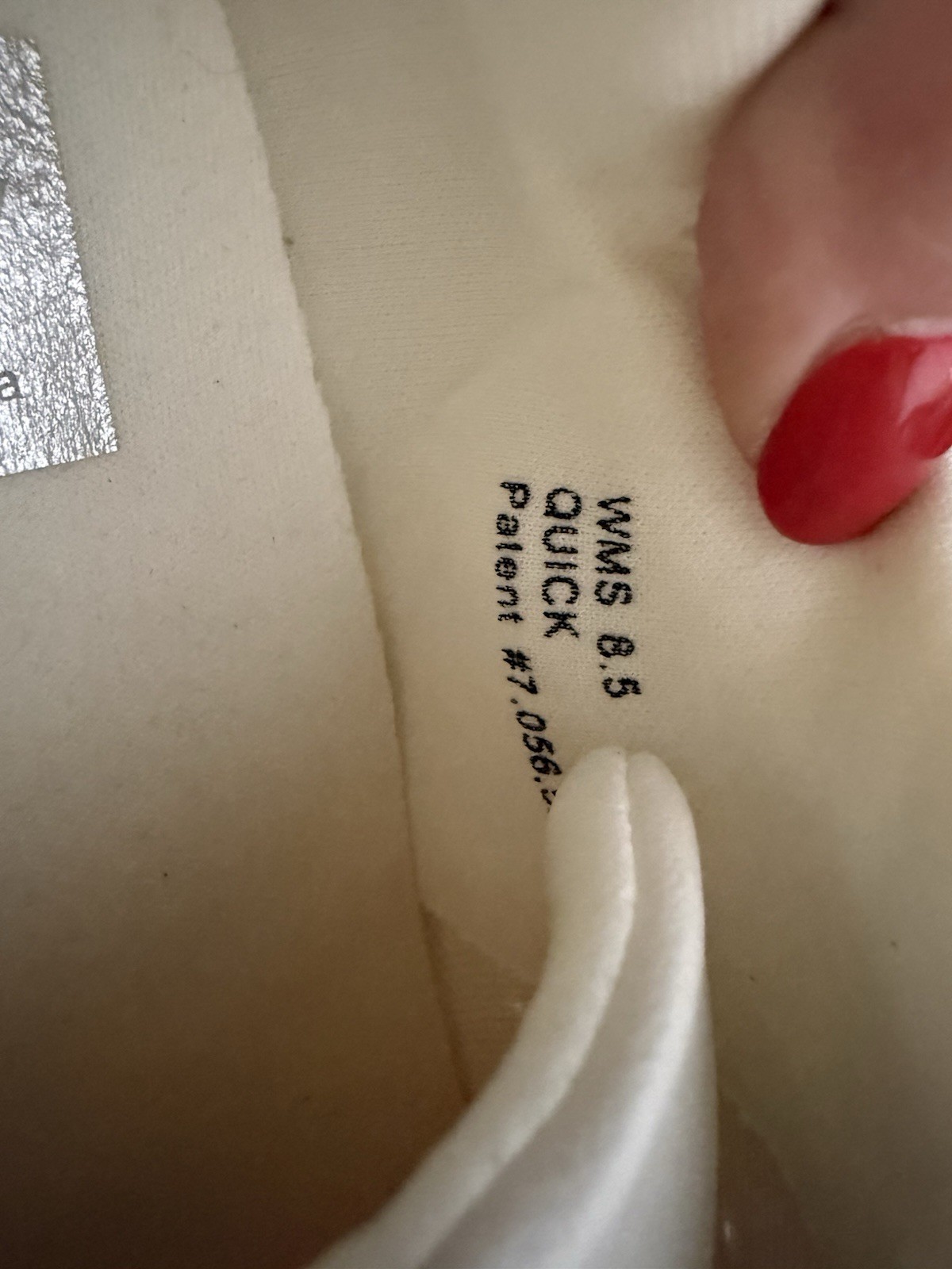Dolce Vita Women’s Size 8.5 White Beige Hook & Loop Closure Sneaker With Defect