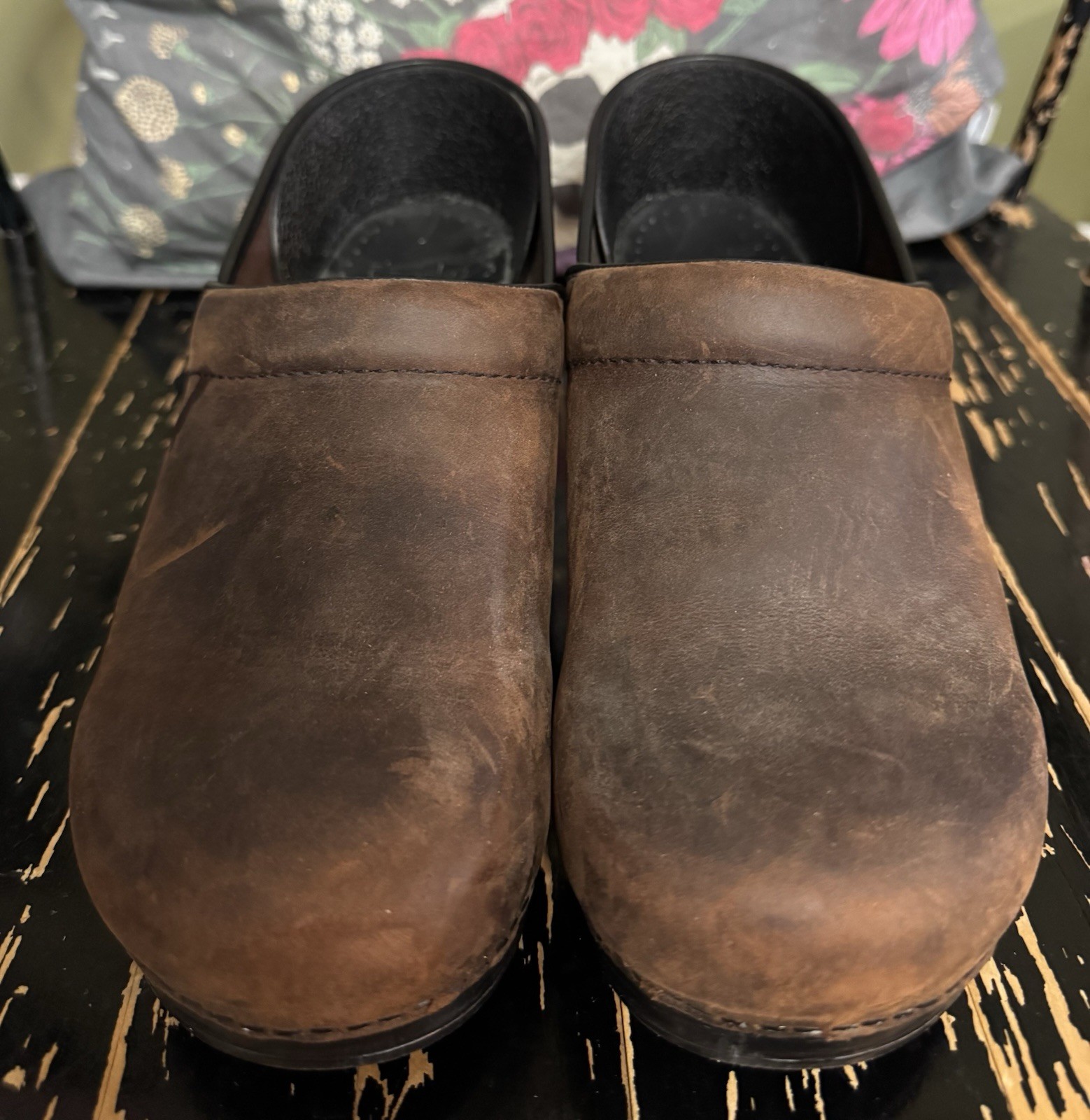 Dansko Women’s Professional Clogs Shoes Size 43 / 12.5 Color Brown Leather